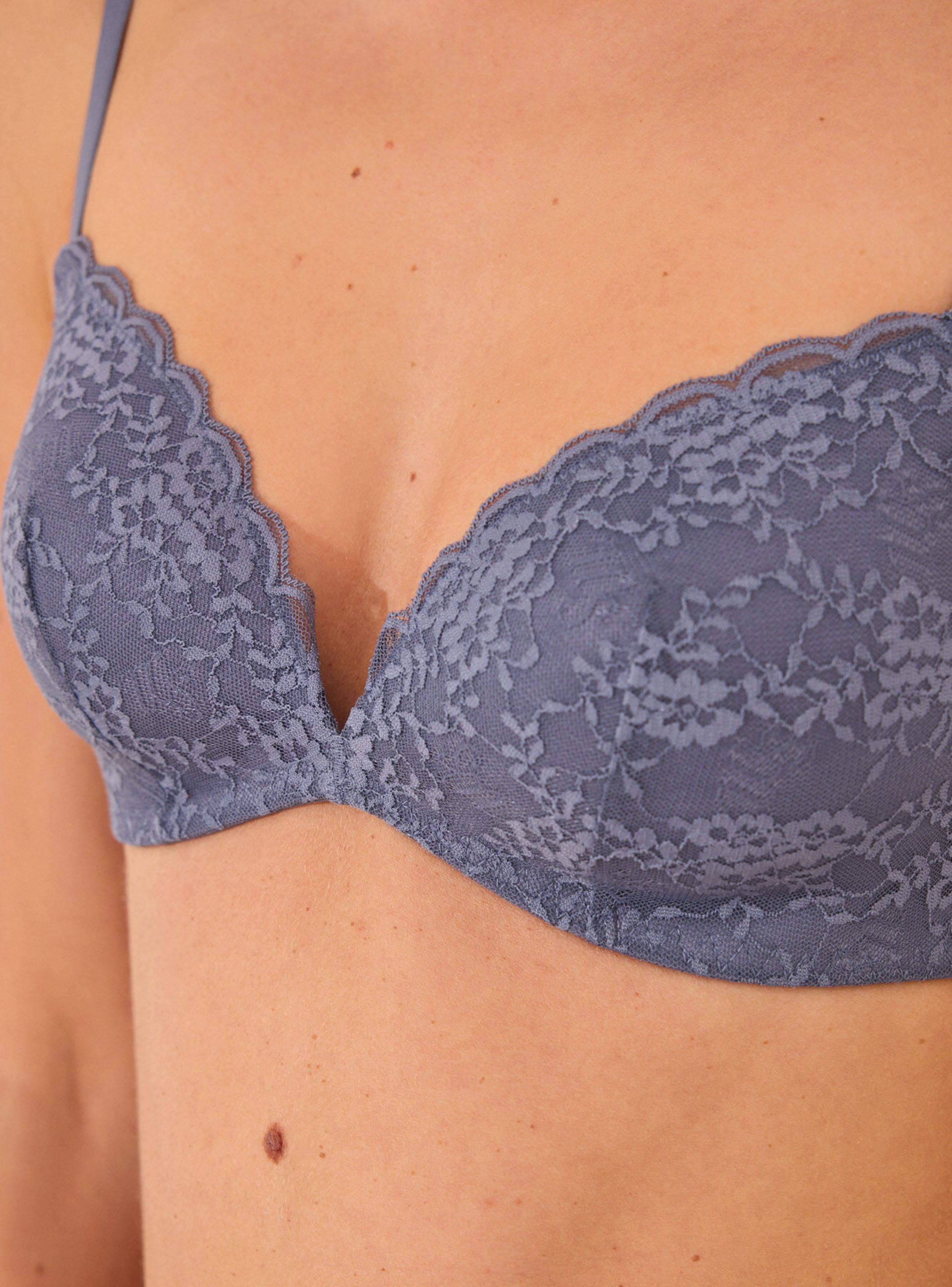 Sostén Triangular Charming Encaje con Relleno sin Aro-3