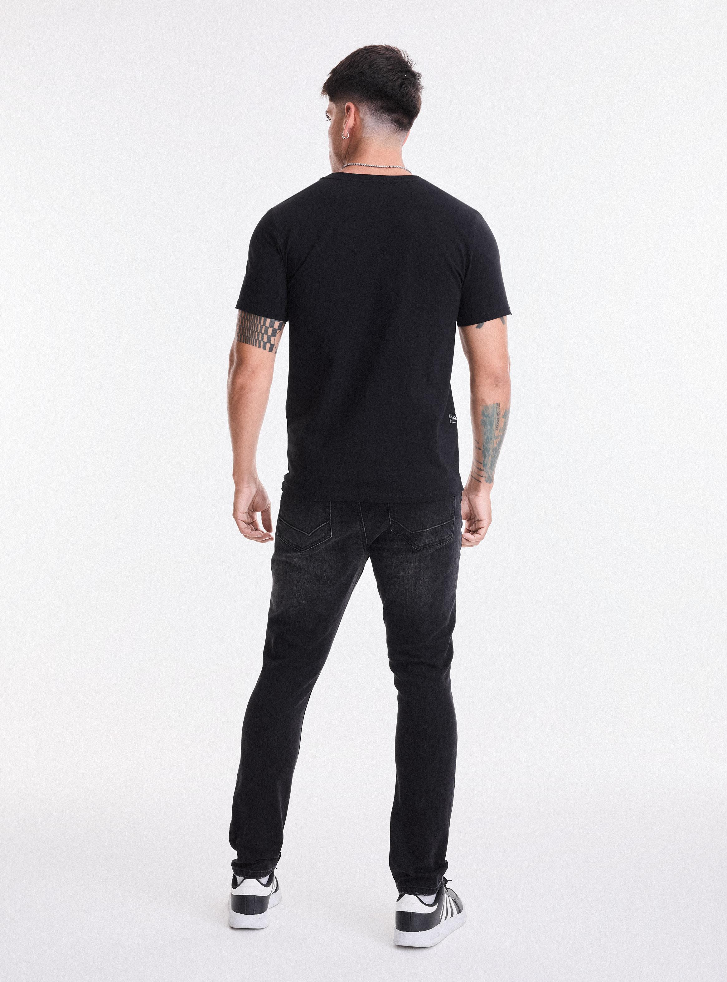 Polera Básica Cuello V Muscle Fit-5