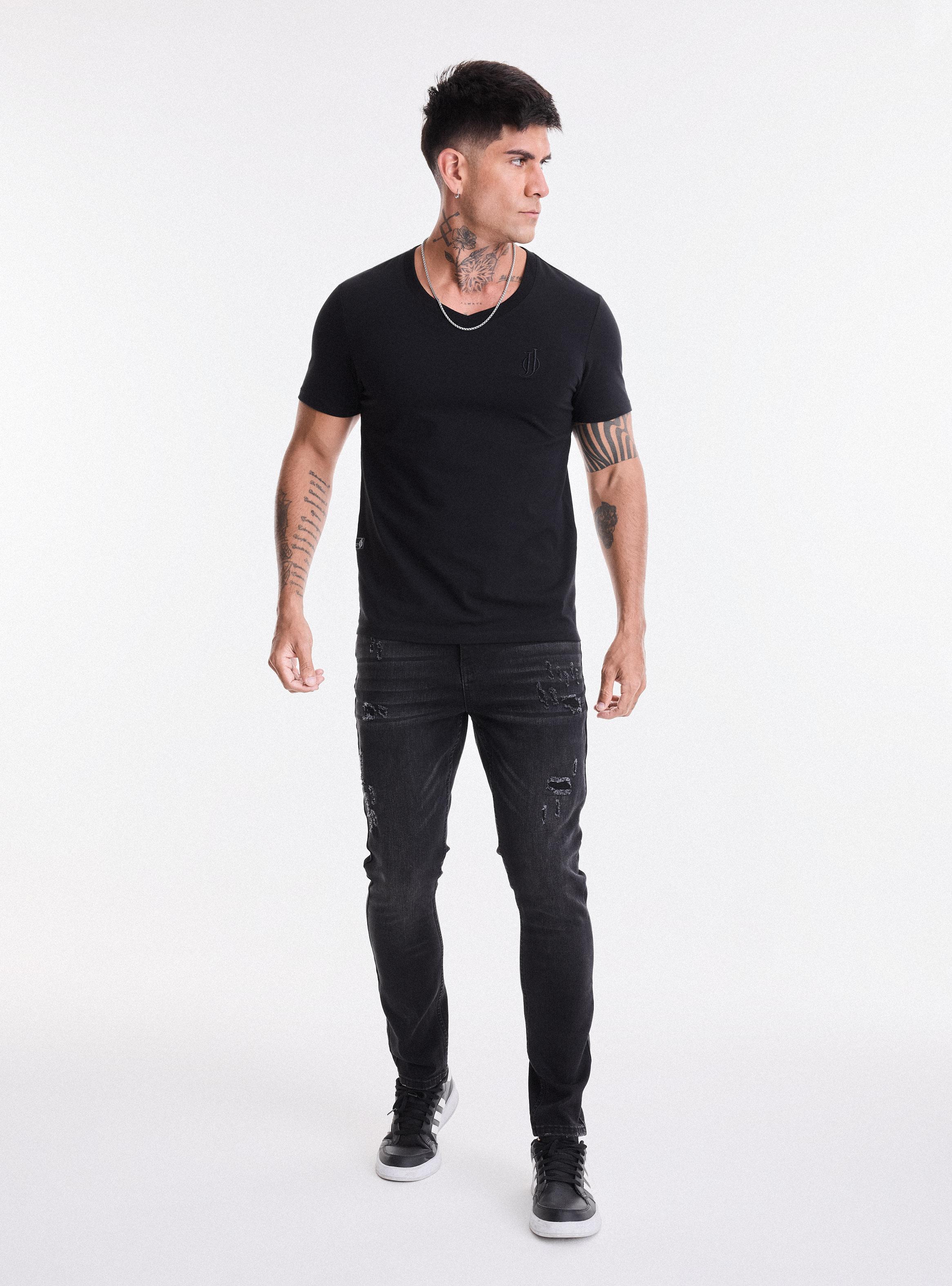 Polera Básica Cuello V Muscle Fit-4