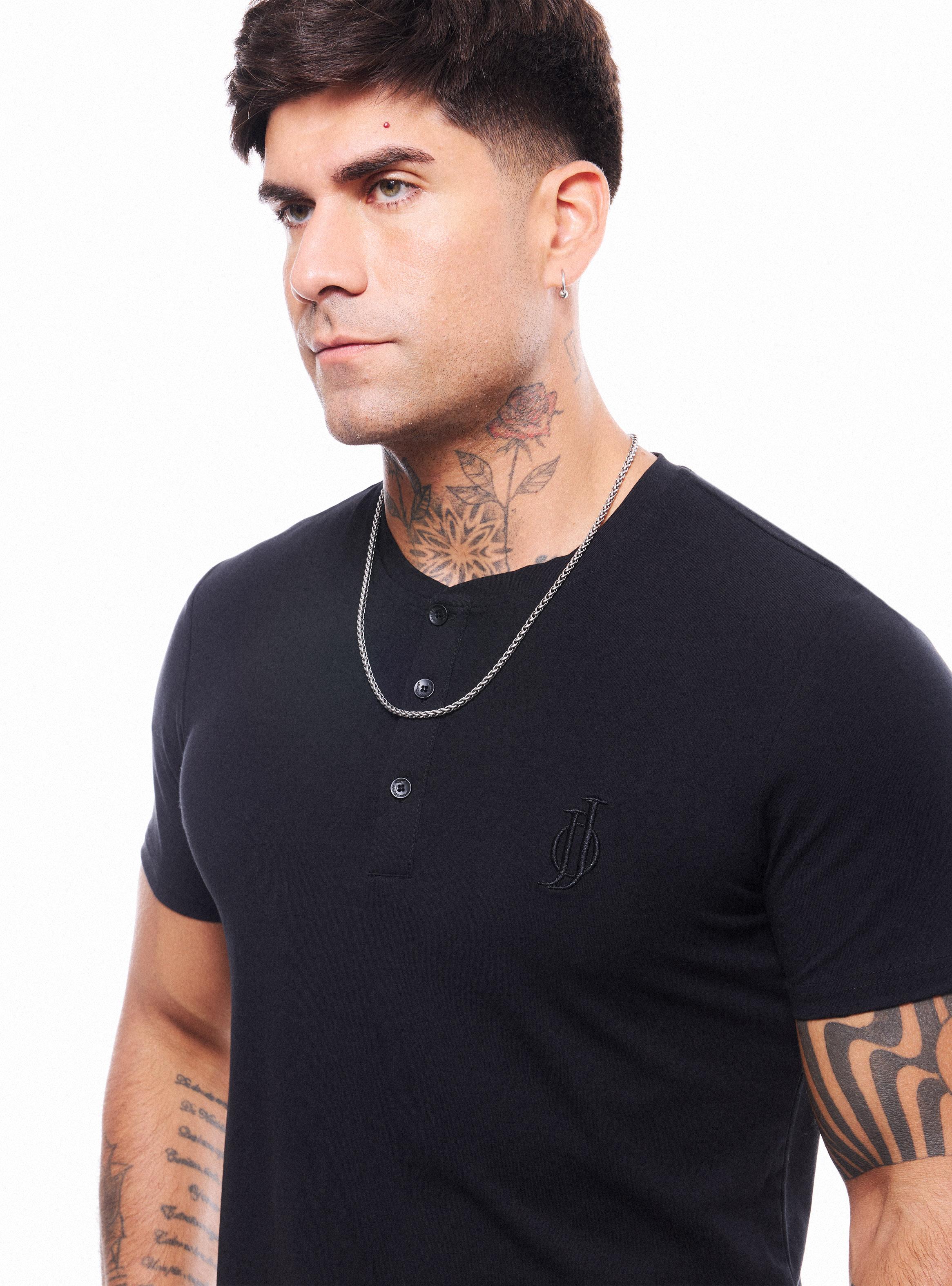 Polera Muscle Fit con Botones-2