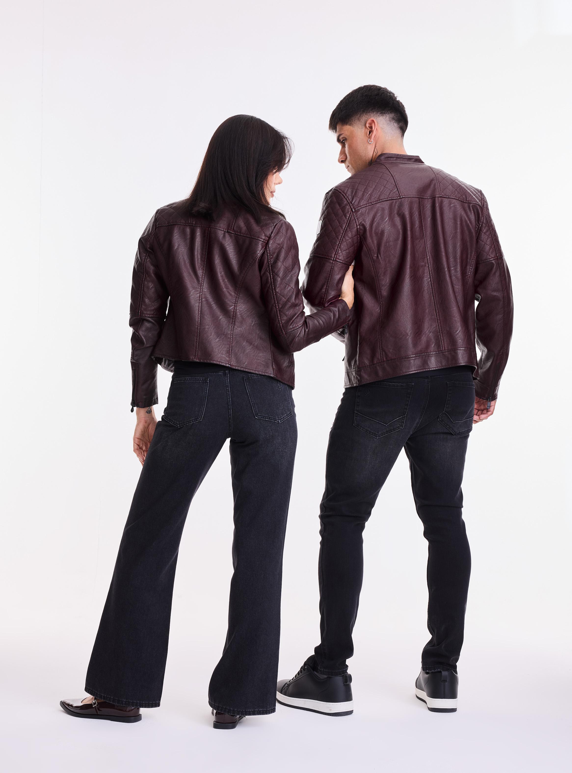 Jeans Push Up 1 Botón Aplicación Ojetillos y Brillantes-5