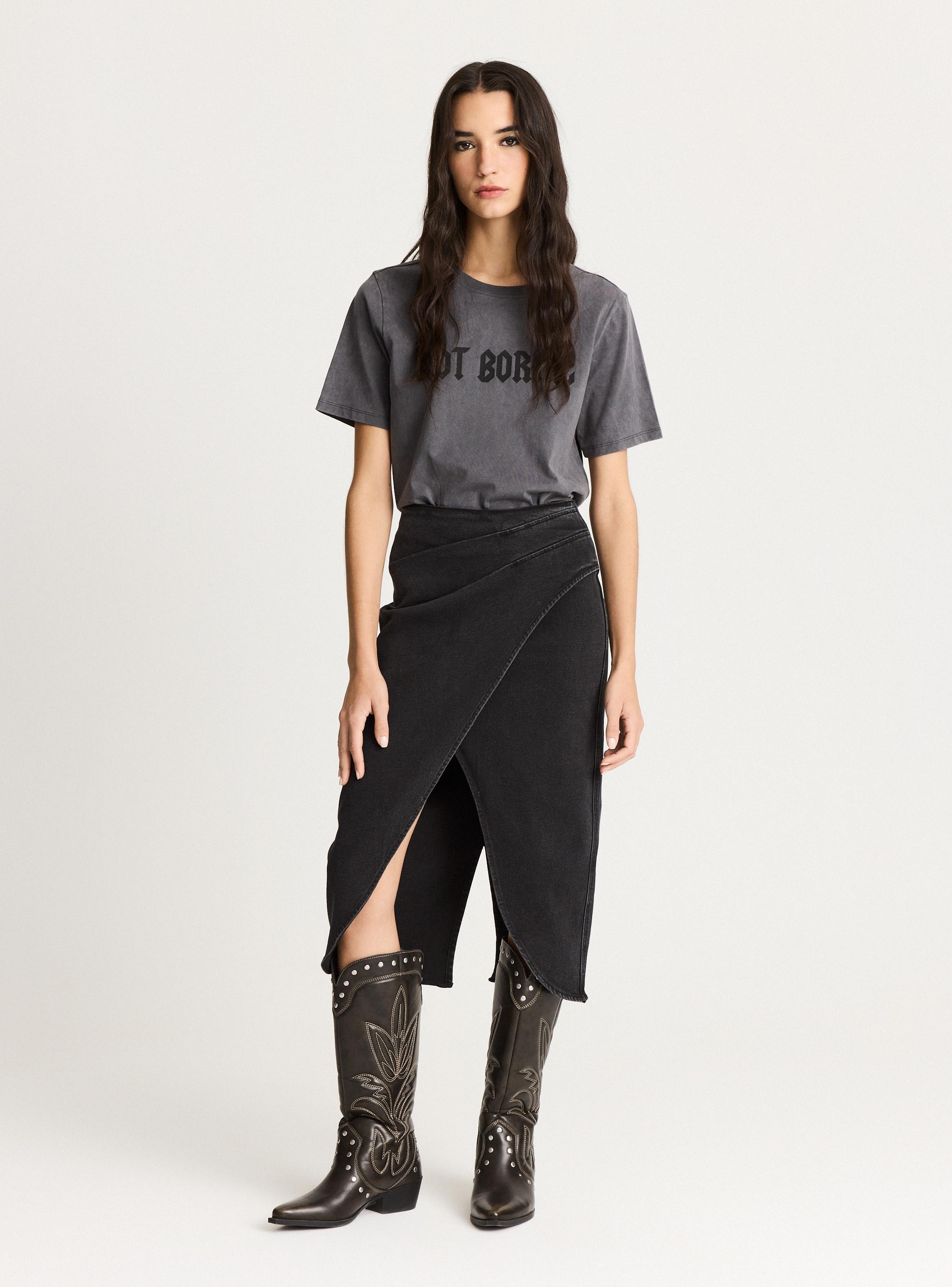 Polera Estampado Frontal Not-4