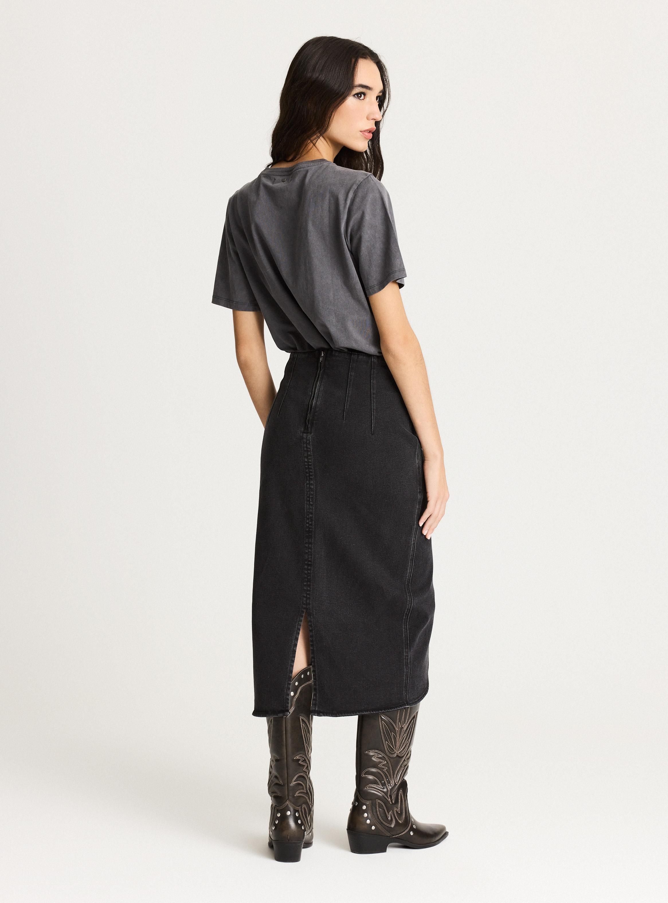 Polera Estampado Frontal Not-5