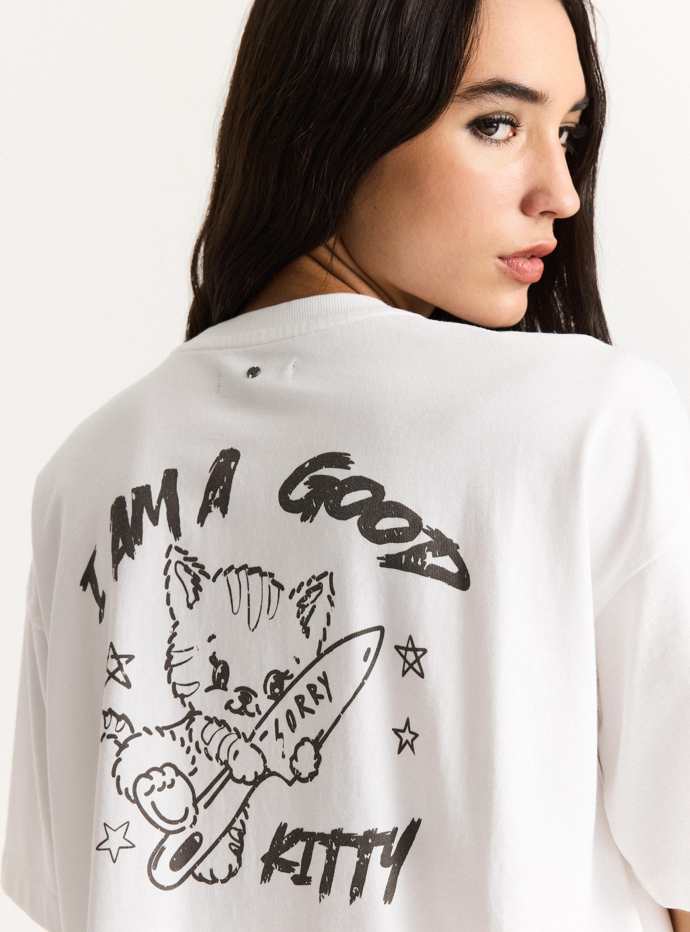 Polera Estampado Espalda Kitty-3