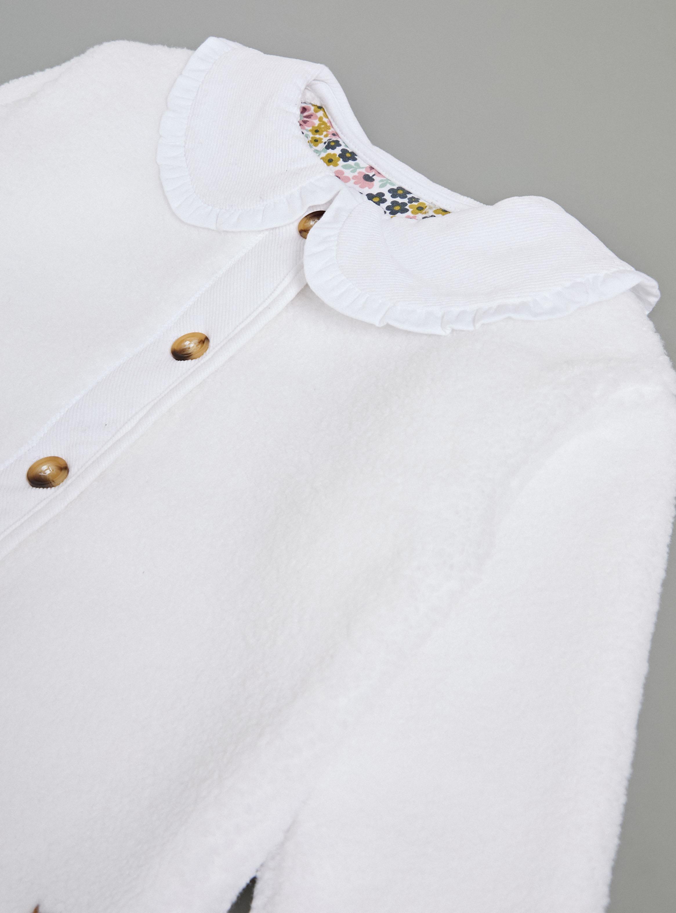 Chaqueta con Cuello y Estampado Interior con Flores-3