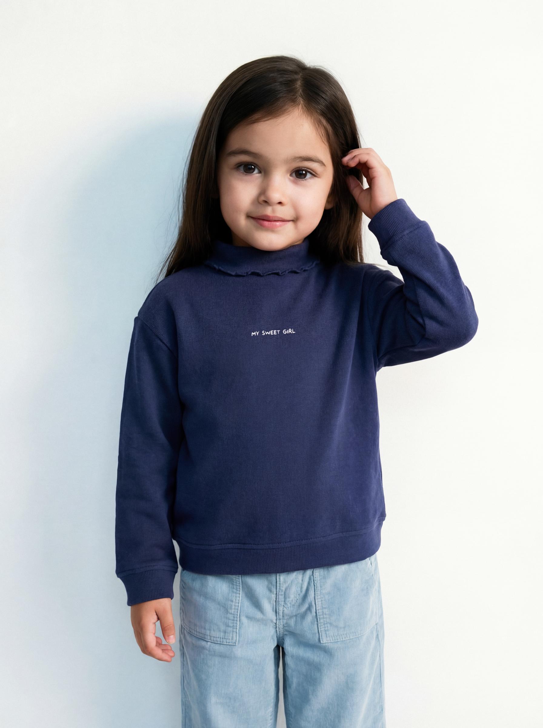 Polera Gruesa con Bordado Niña-0