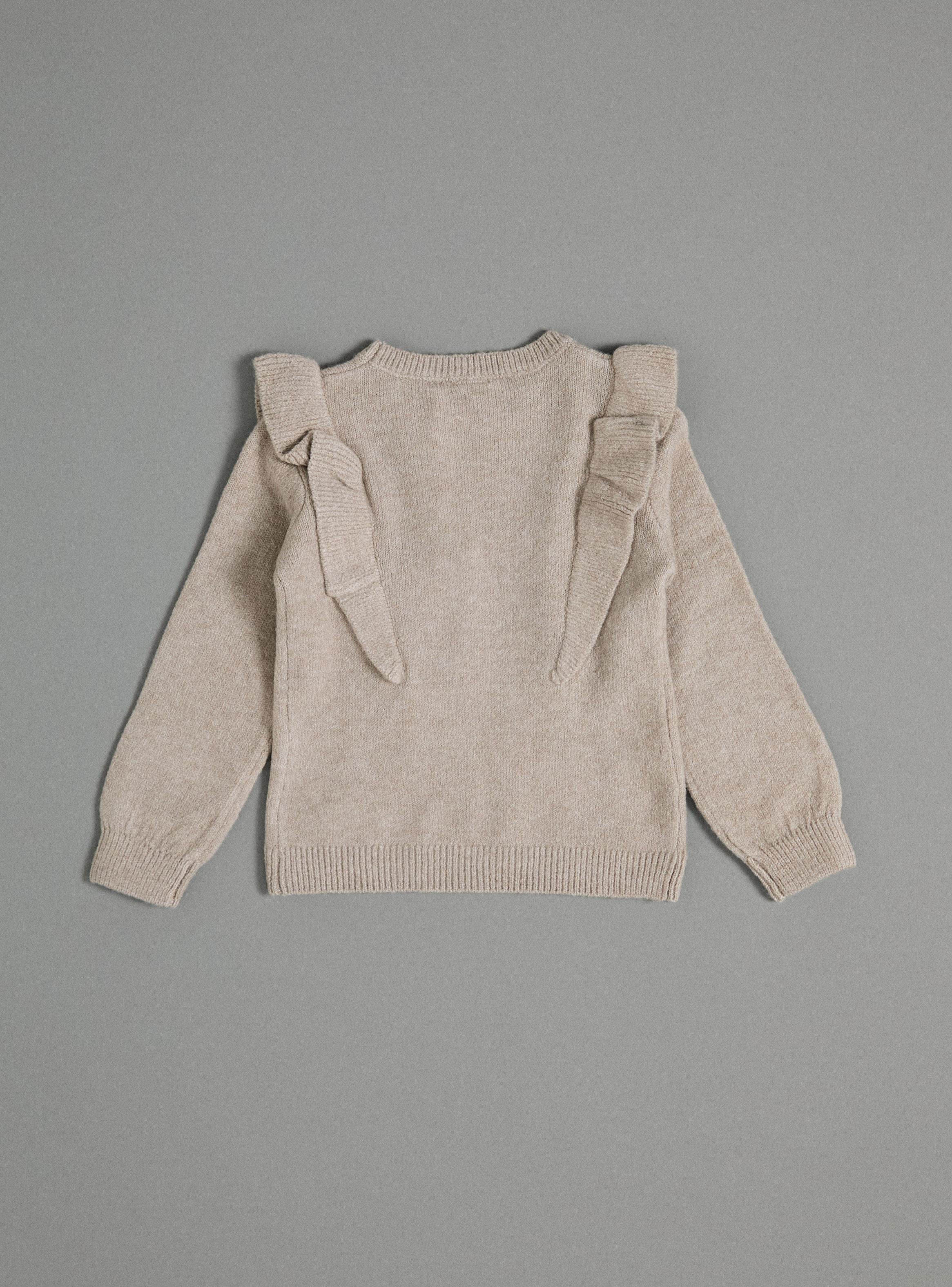 Sweater Liso con Vuelos Frontal-2