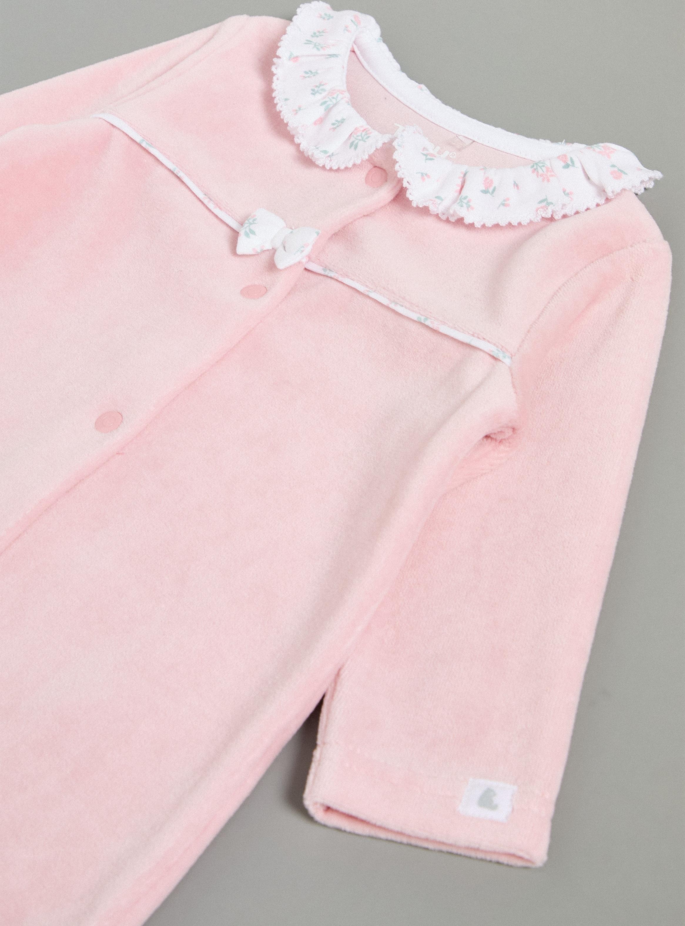 Enterito con Cuello Bobo y Detalle Cinta Estampado-3