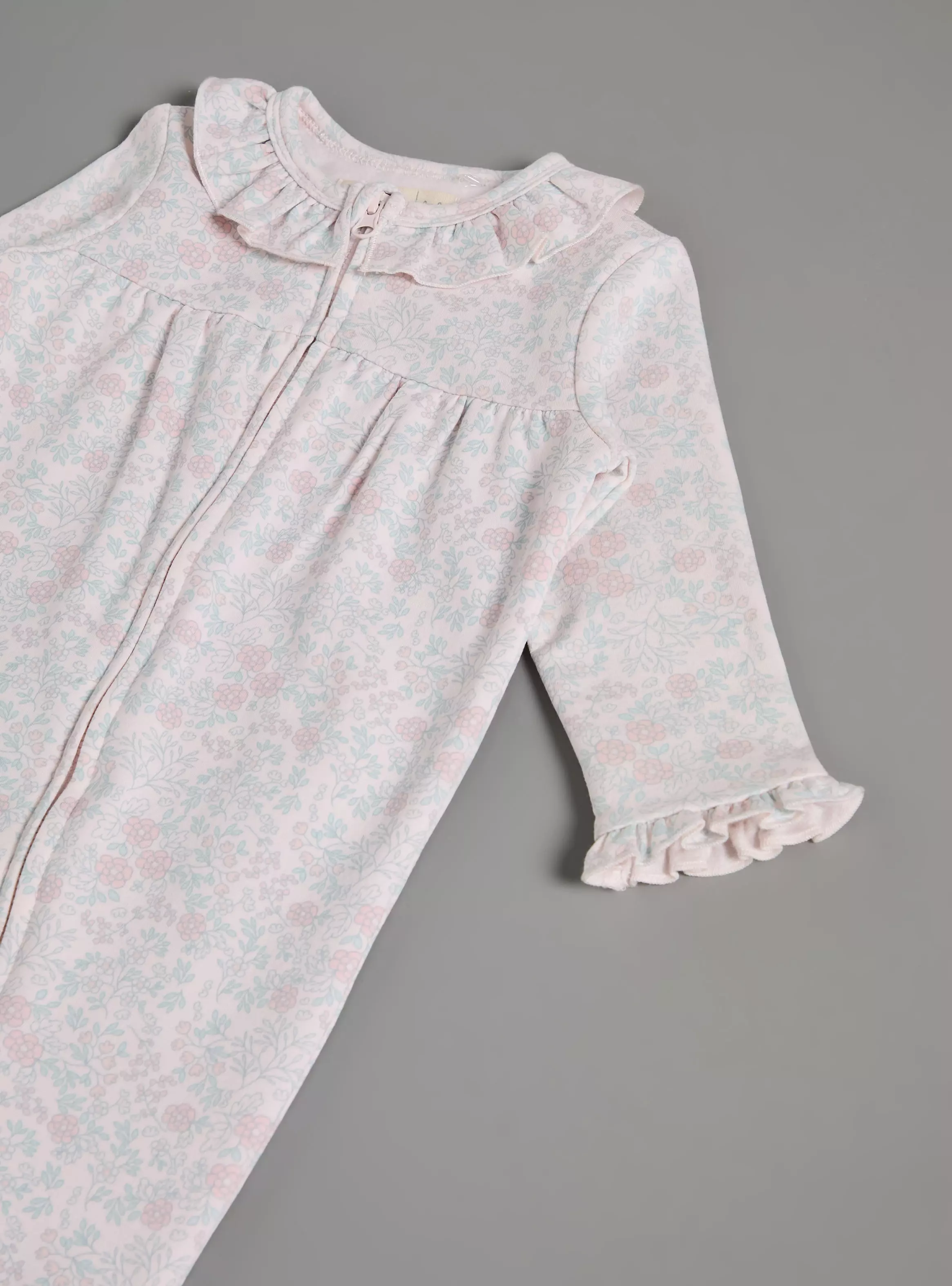 Pijama con Estampado Florales-3