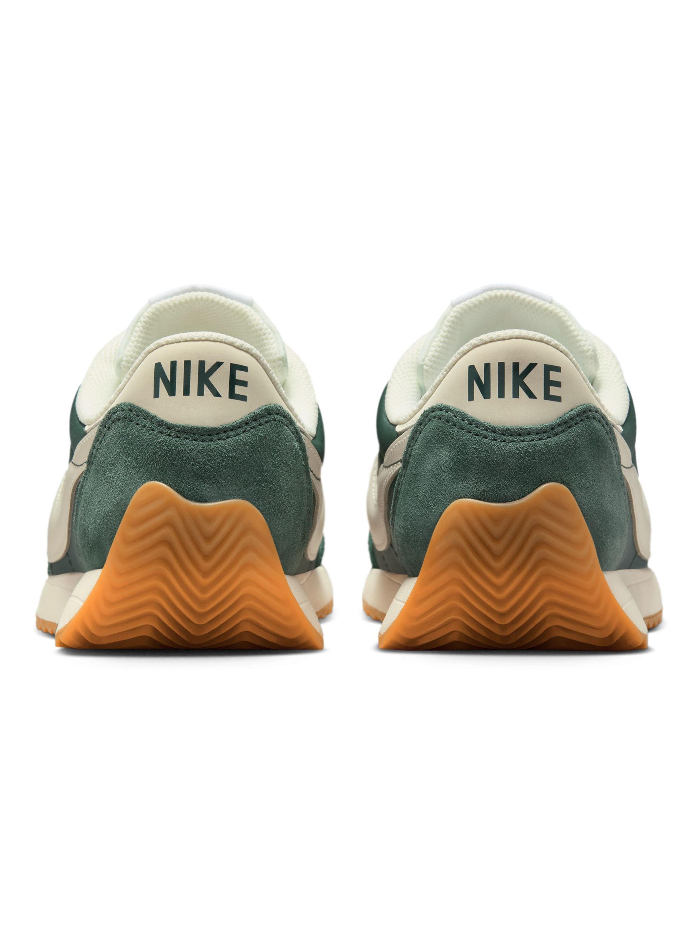 Zapatilla Urbana Logotipo Swoosh en Relieve Pacific Mujer-3