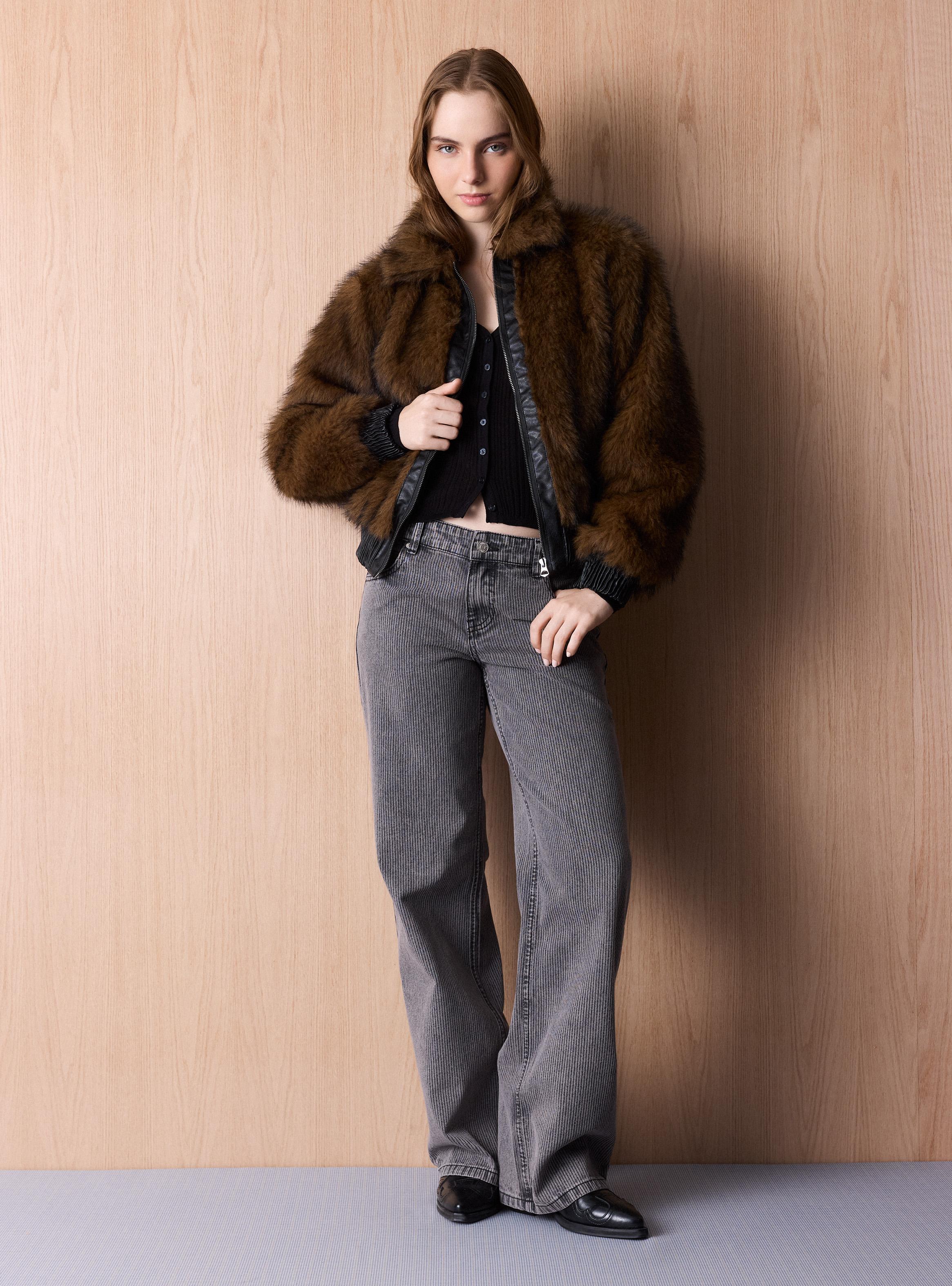 Chaqueta Manga Larga Puño con Cierre-4