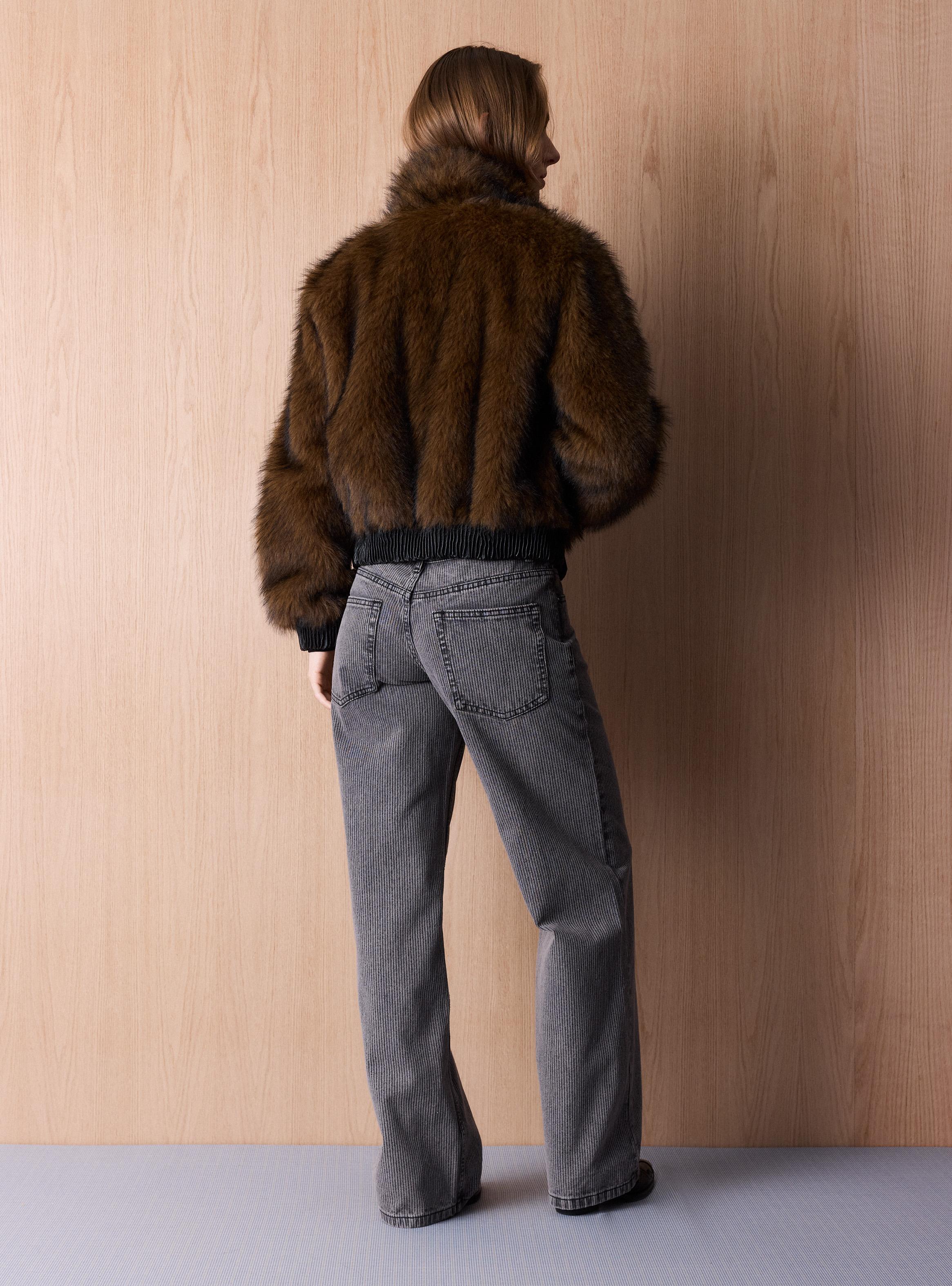 Chaqueta Manga Larga Puño con Cierre-5