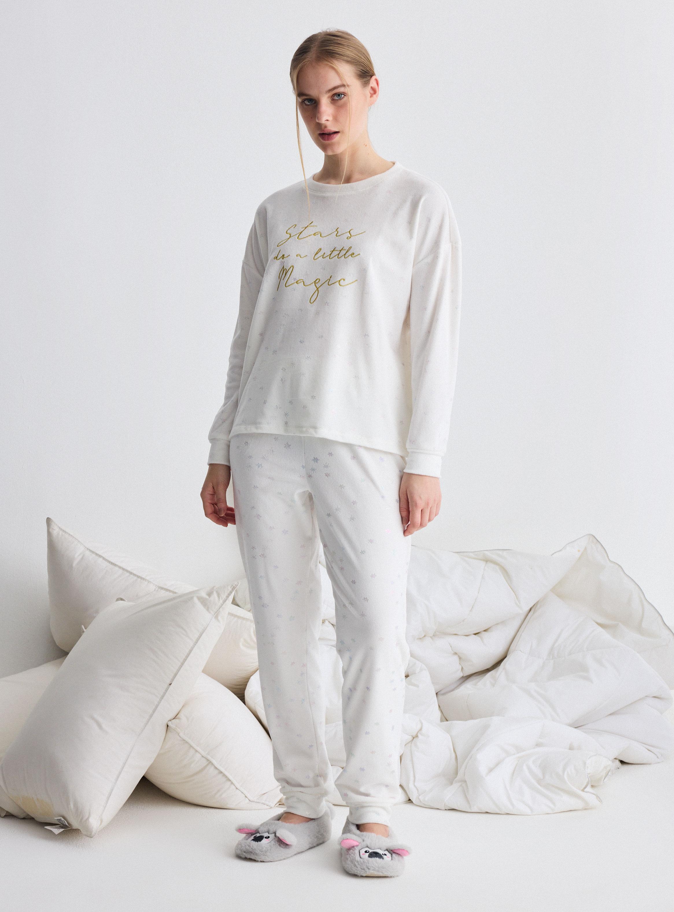 Pijama Tela Velvet Estampado Folia-4