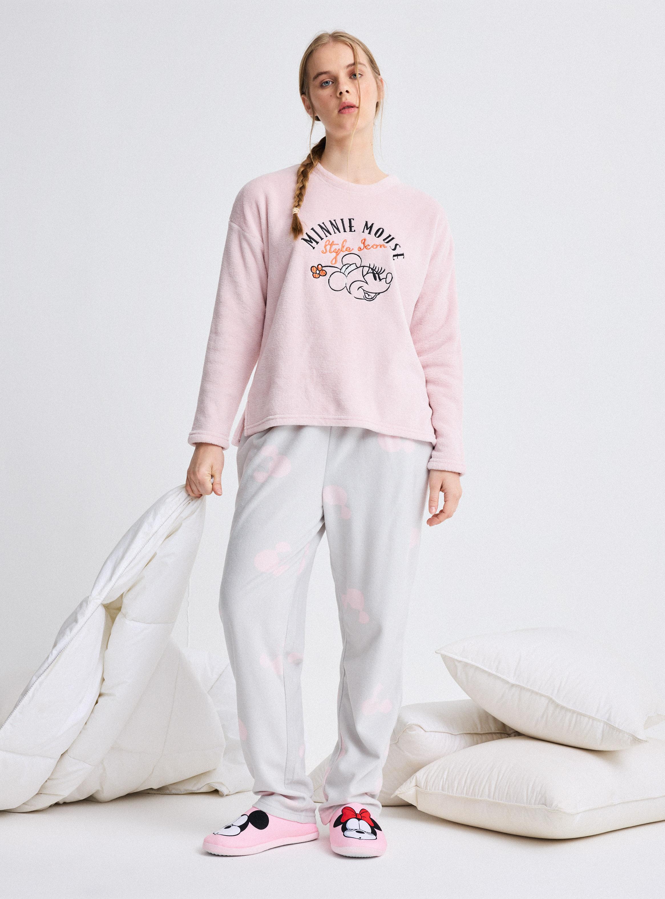 Pijama Micro Polar Bordado Disney Minnie Bordado-4
