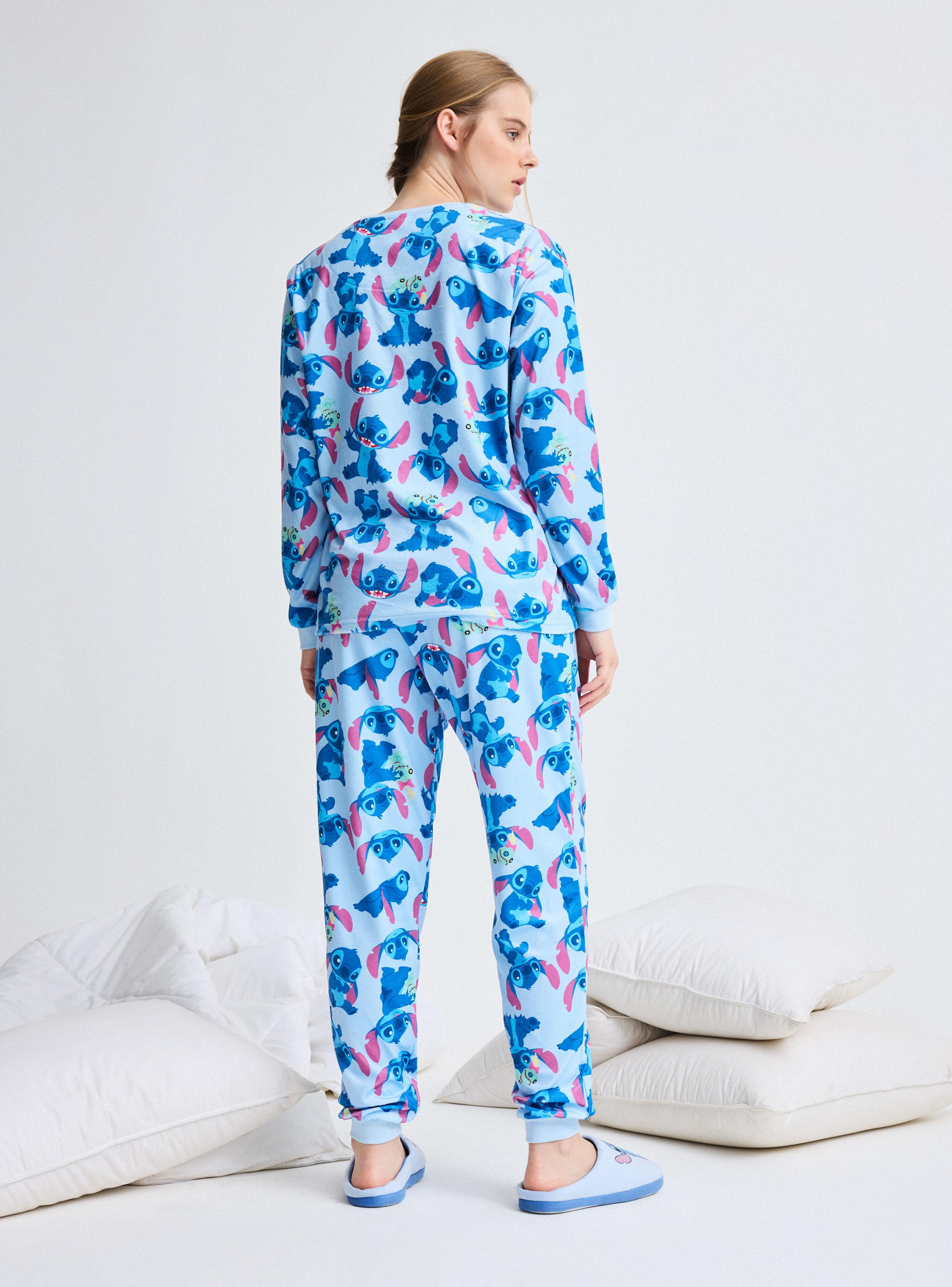 Pijama Disney Stitch Tela Velour Suave y Cálida-5