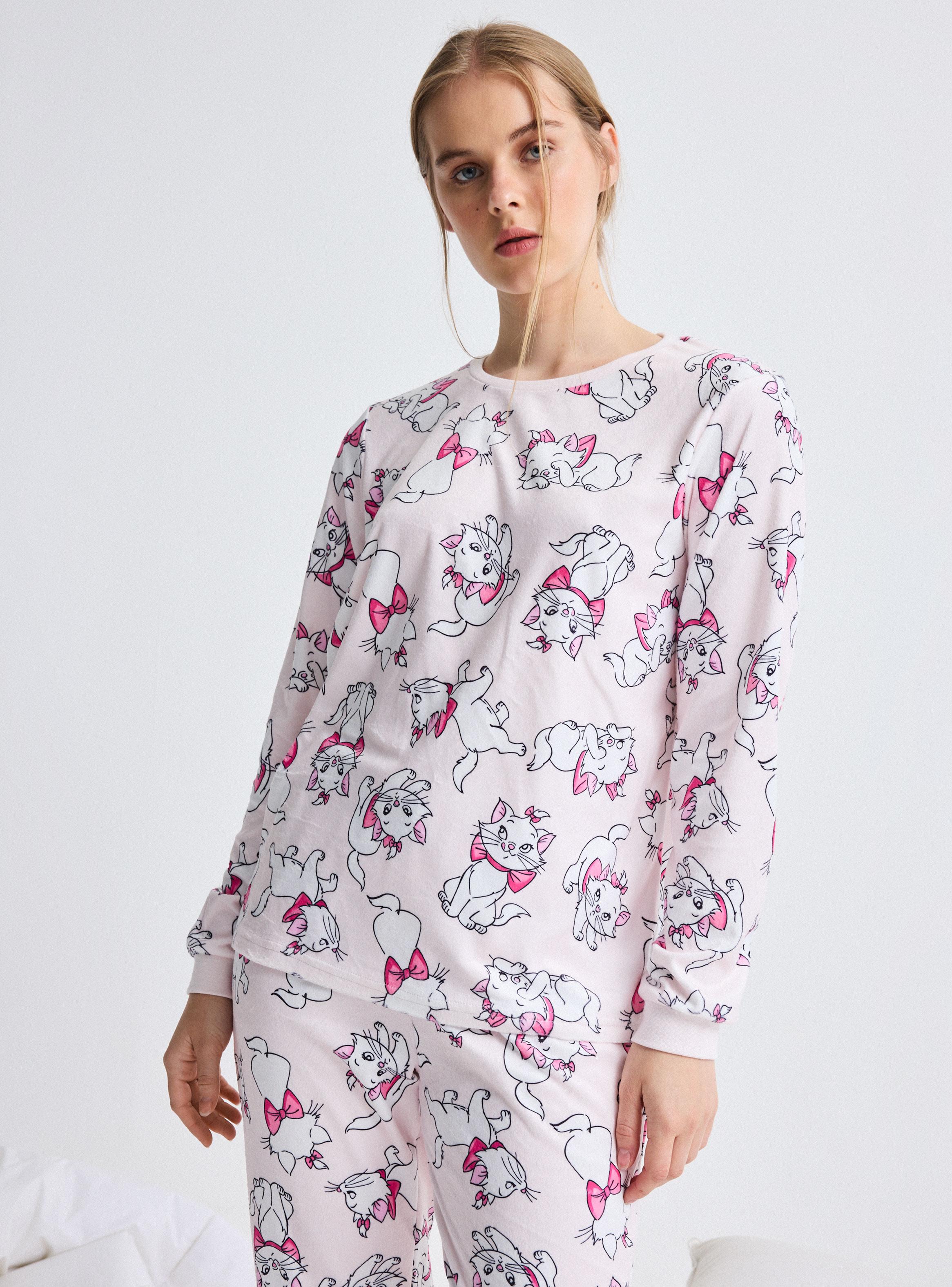 Pijama Disney Marie Tela Velour Suave y Cálida-0