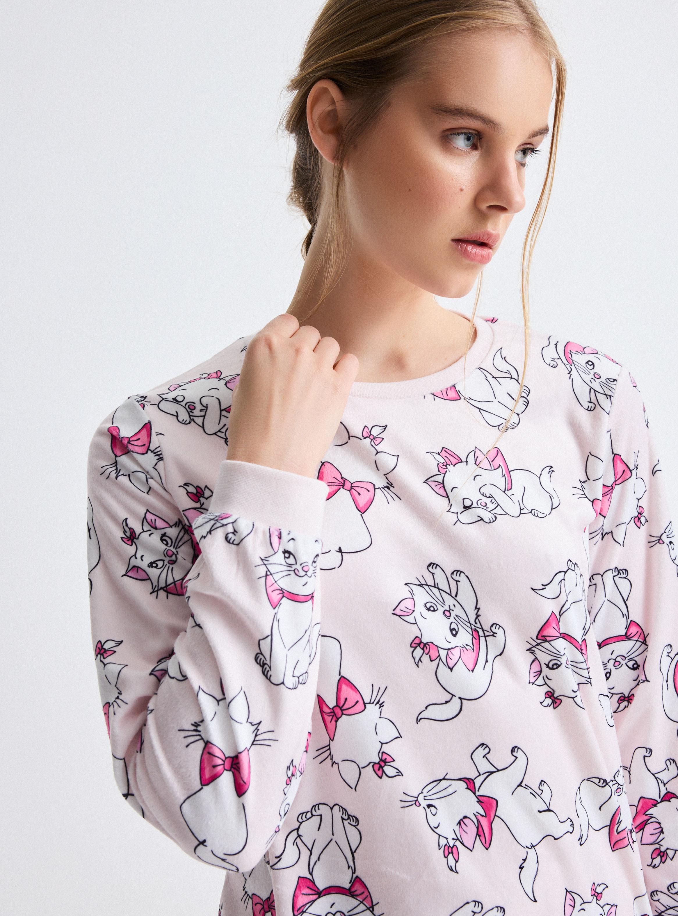 Pijama Disney Marie Tela Velour Suave y Cálida-2