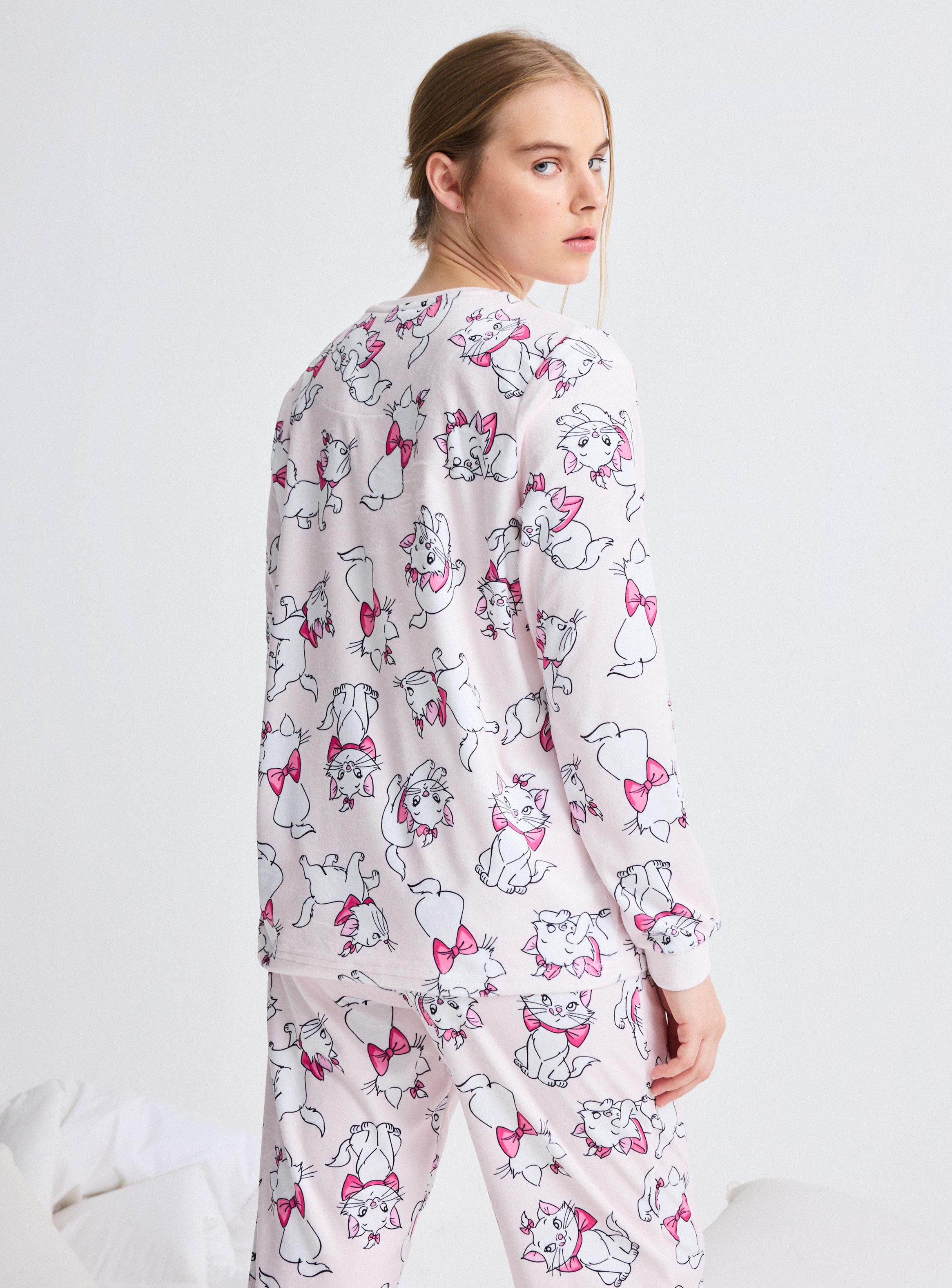 Pijama Disney Marie Tela Velour Suave y Cálida-1