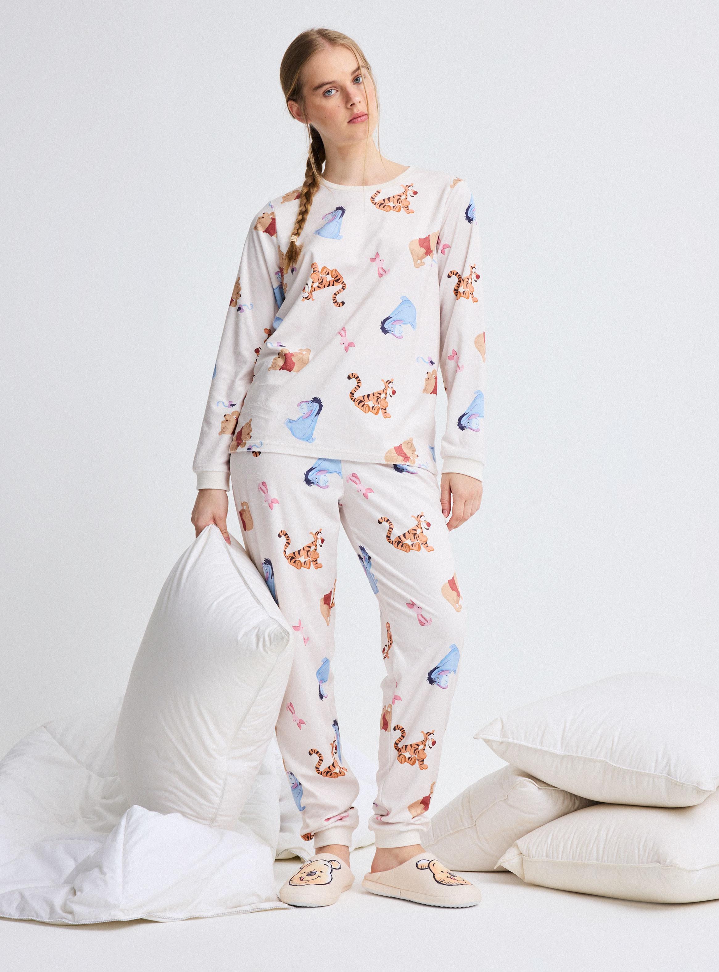 Pijama Disney Pooh Tela Velour Suave y Cálida-4