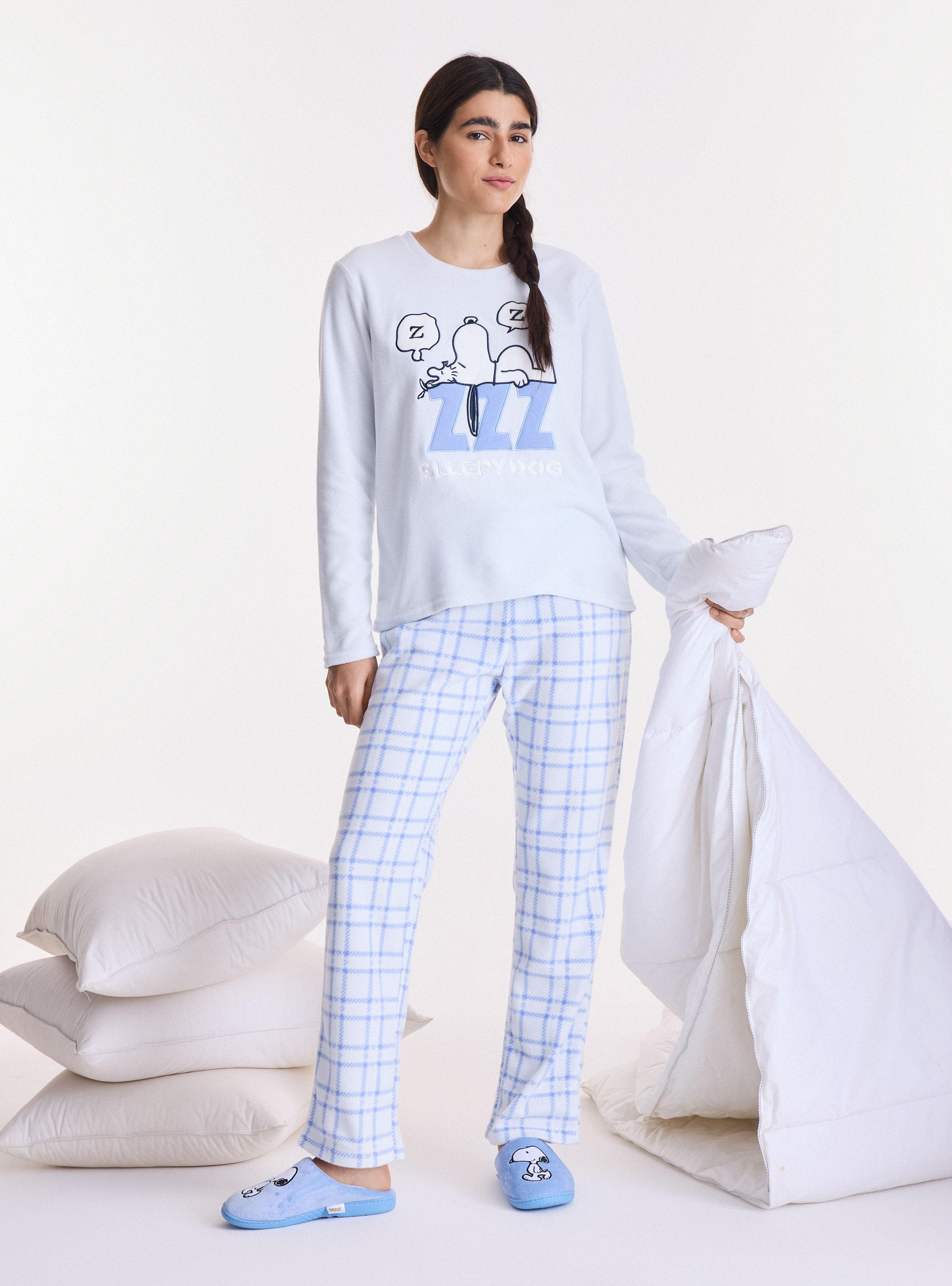 Pijama Estampado Snoopy Polar Suave y Cálida-4