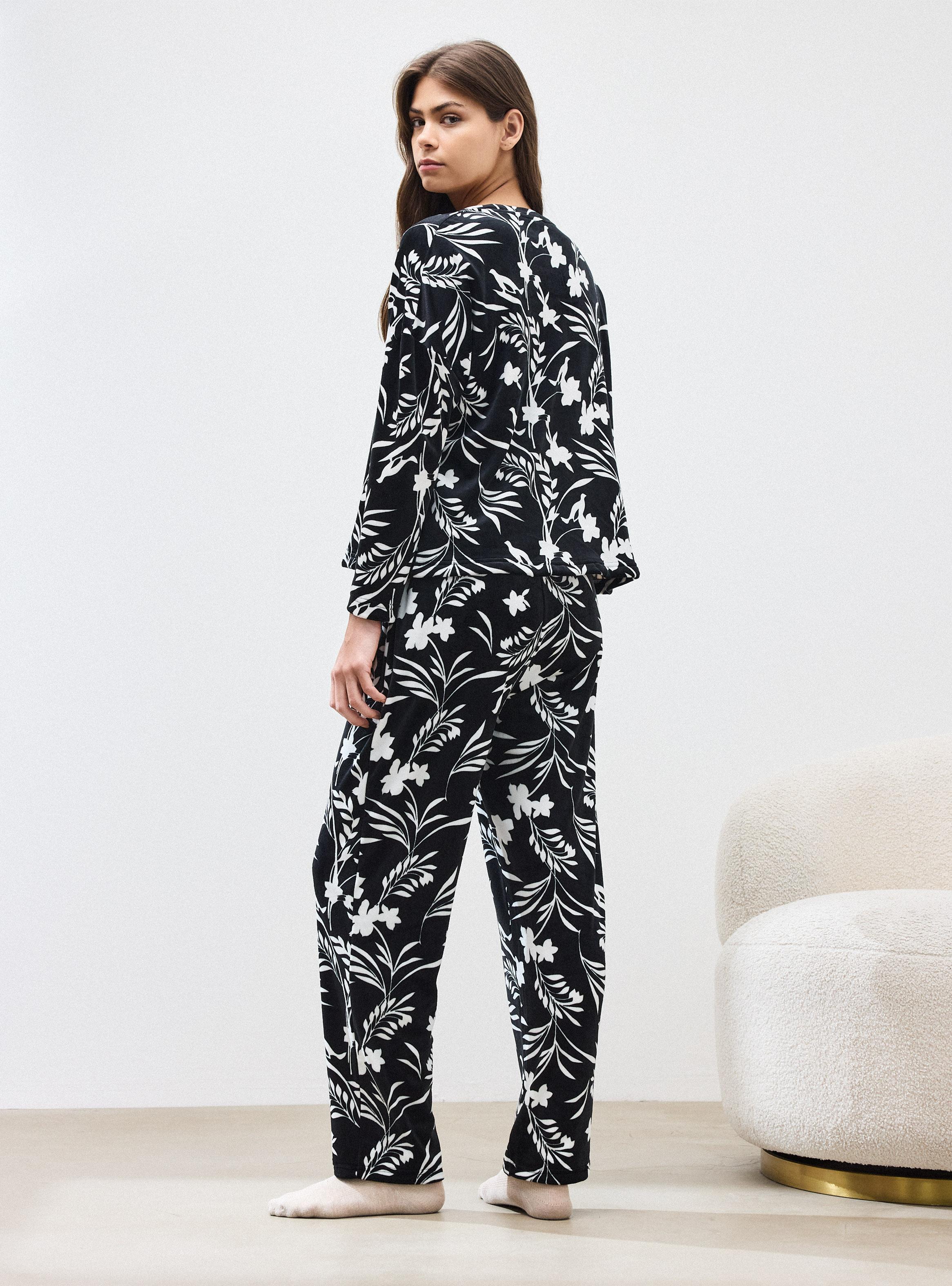 Pijama Estamapado Tela Velour Tacto Muy Suave y Calentito-5