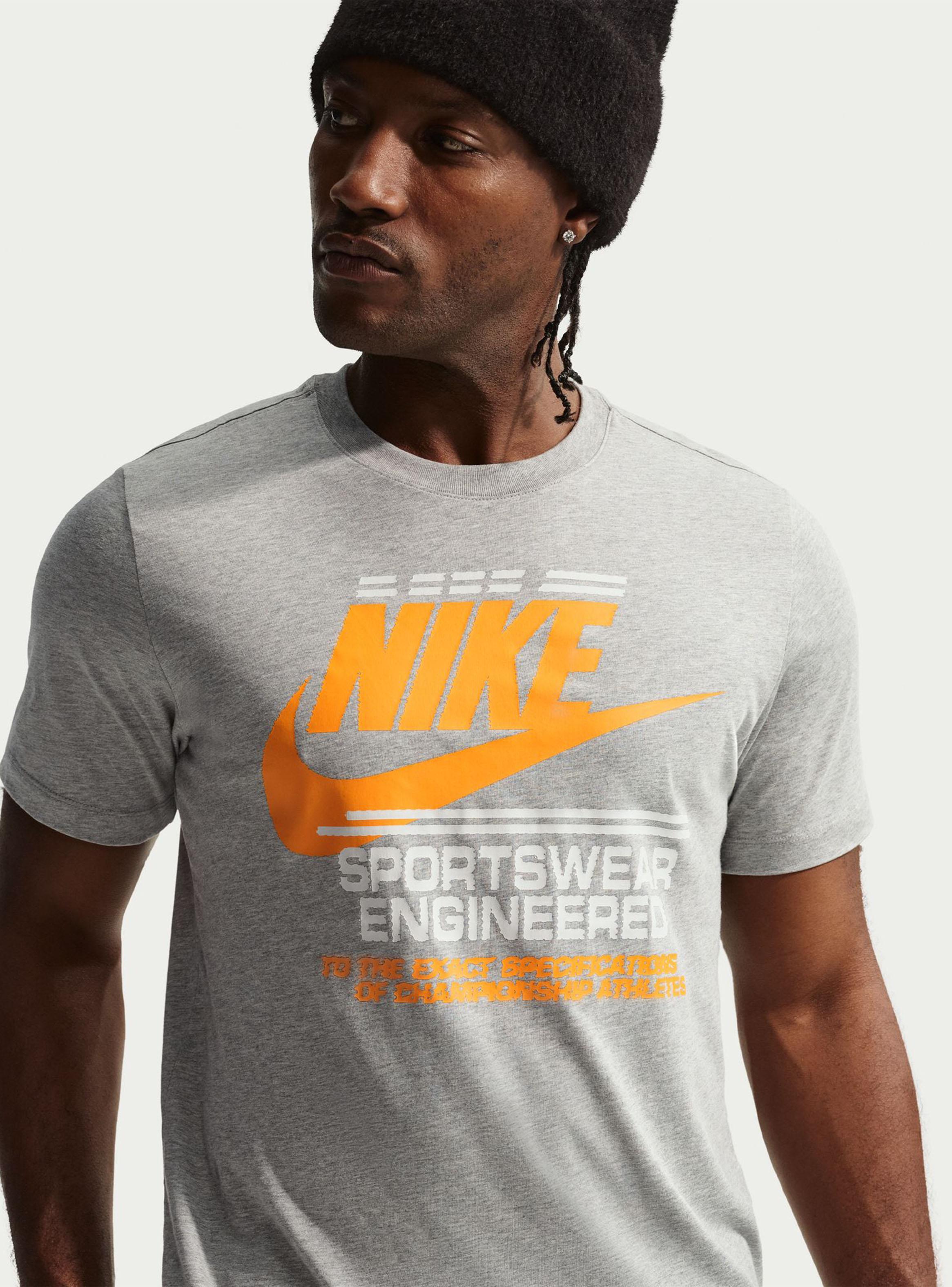 Polera Print Sportswear Essential Tee-2