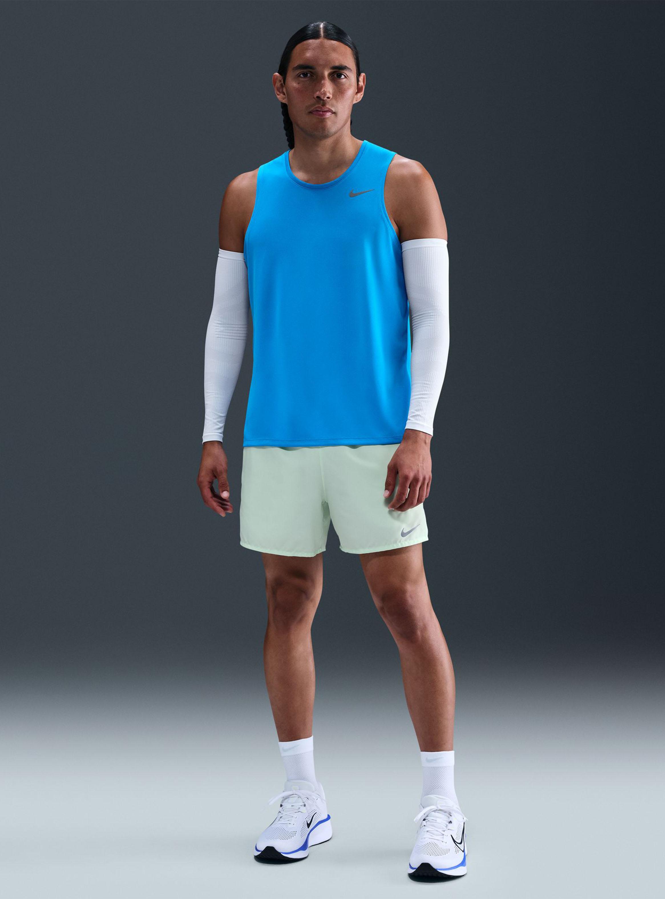 Polera de Correr Dfri Fit Miler Tank-4