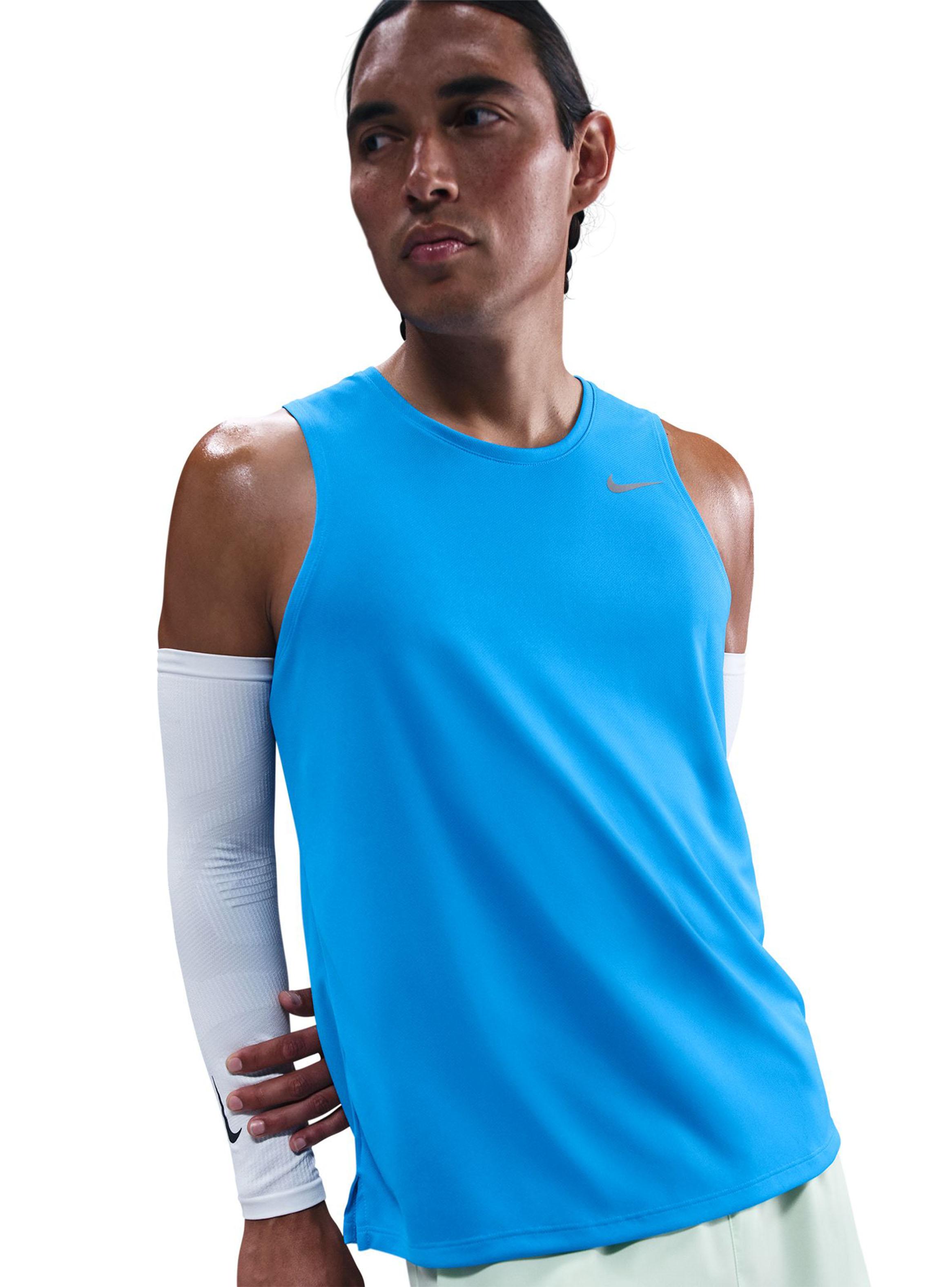 Polera de Correr Dfri Fit Miler Tank-3