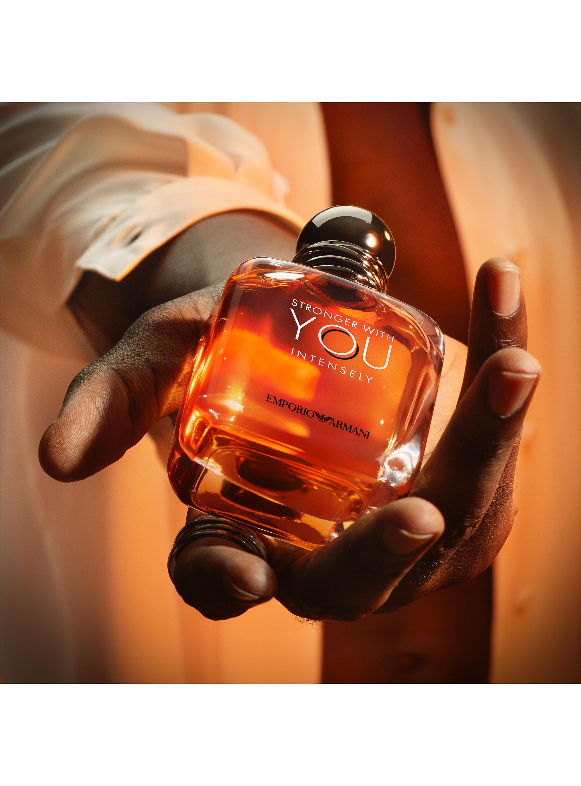 Set Perfume Stronger With You Intensely EDP Hombre 100ml + Gel de Ducha 75ml Giorgio Armani-3