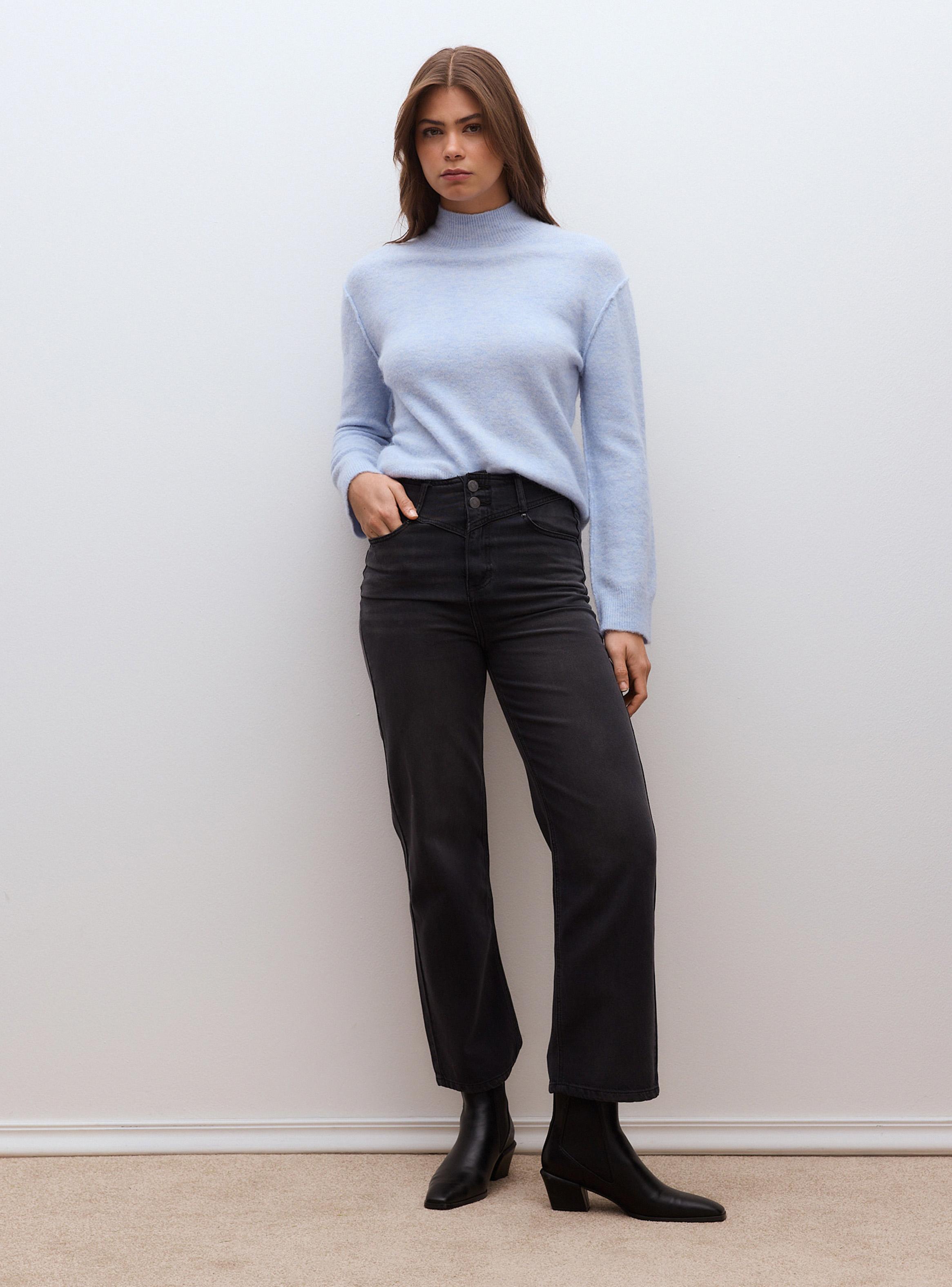 Jeans Straight Pretina en V con Doble Botón-4