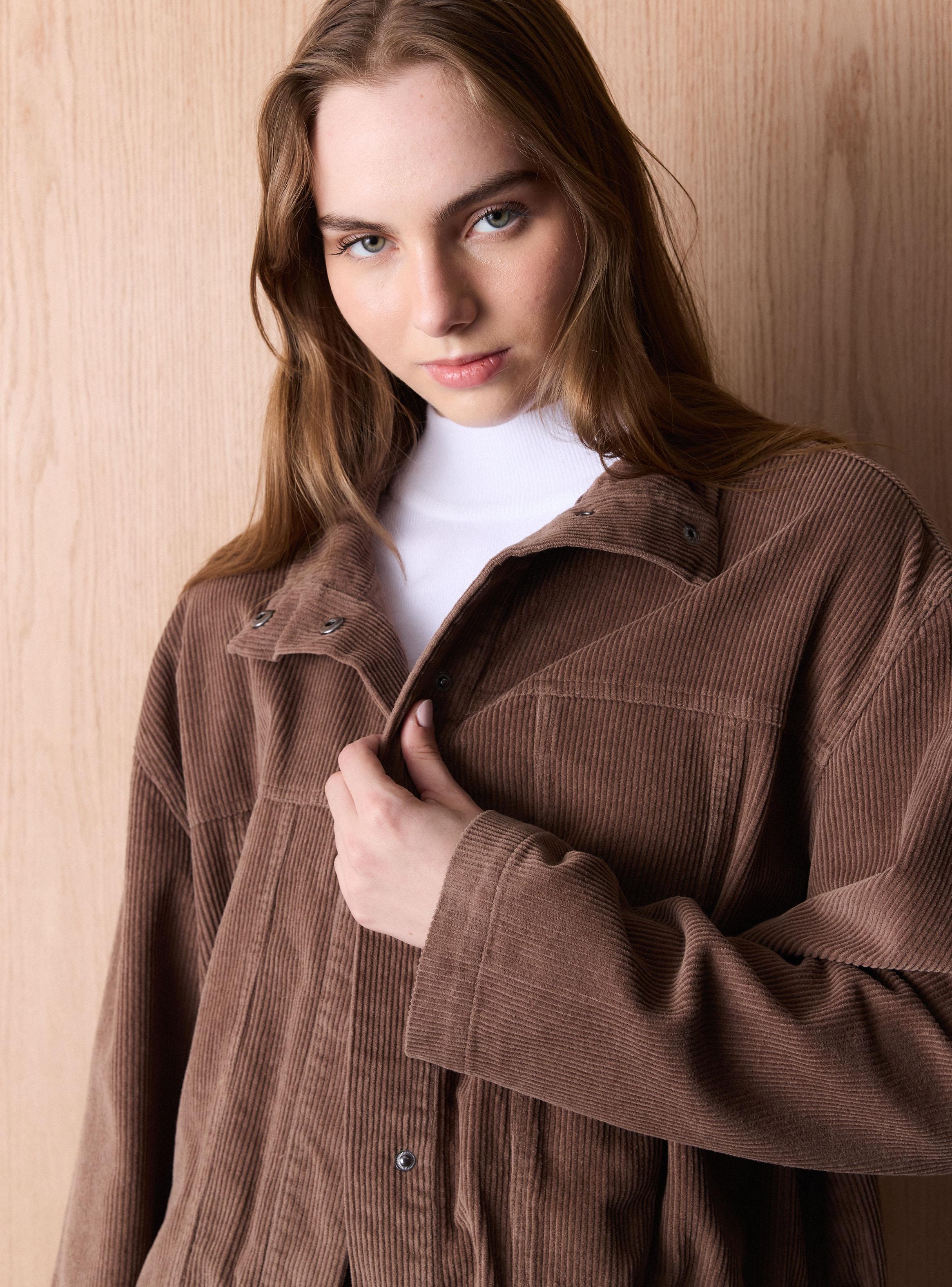 Chaqueta Cotelé Cuello Funnel-2