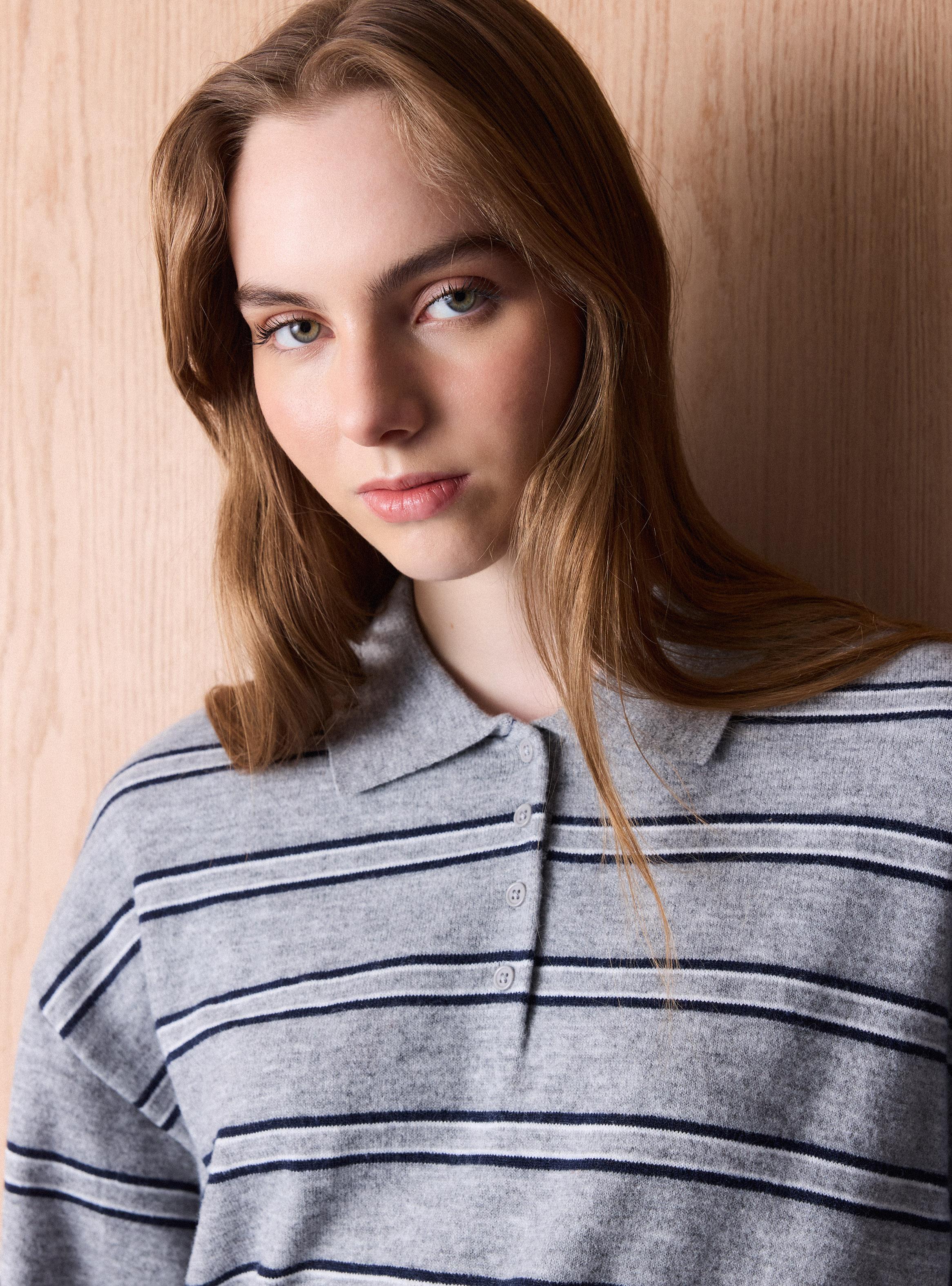 Sweater Cuello Polo y Rayas-2