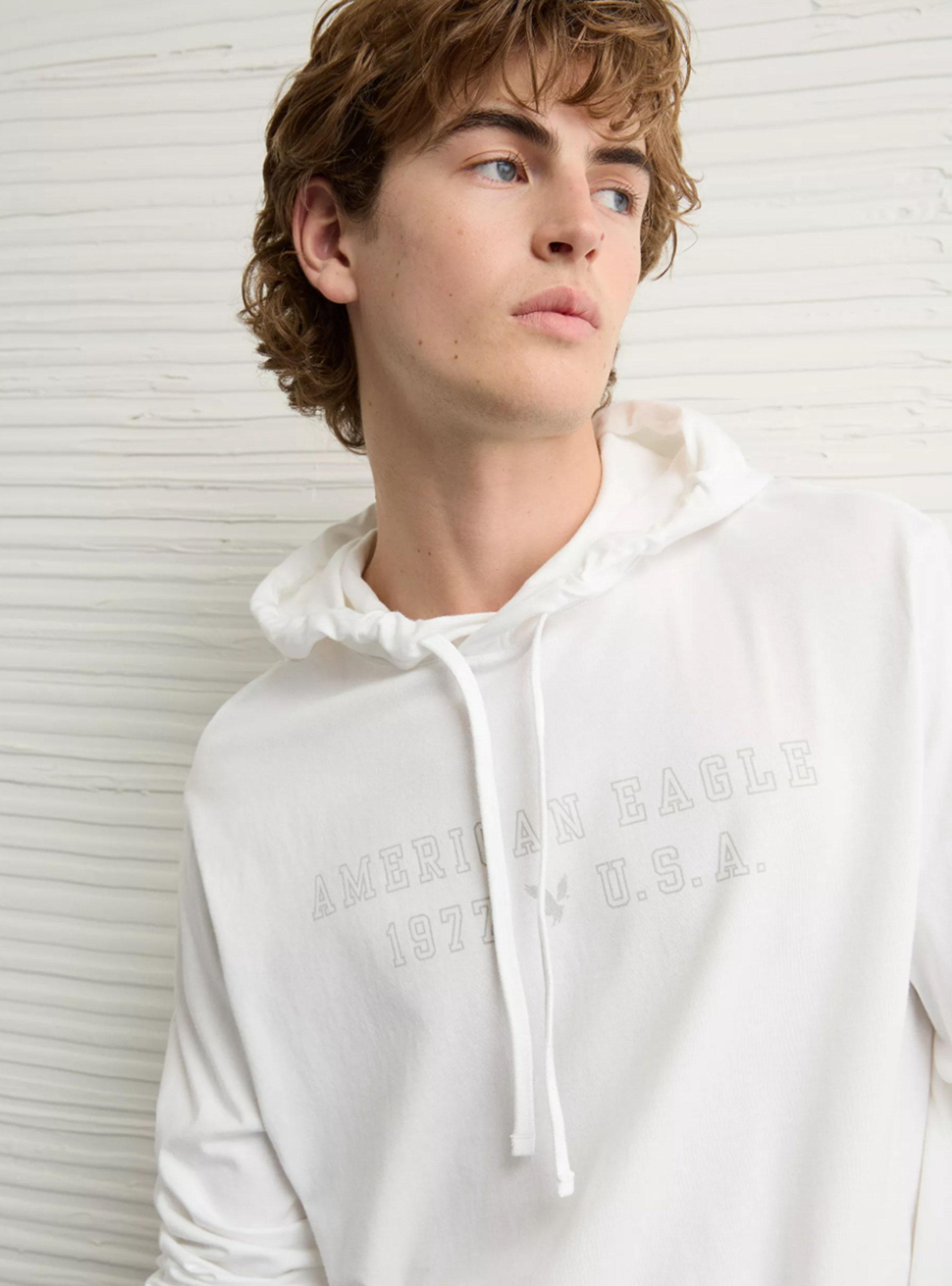 Polerón AE con Gorro y Gráfico-2