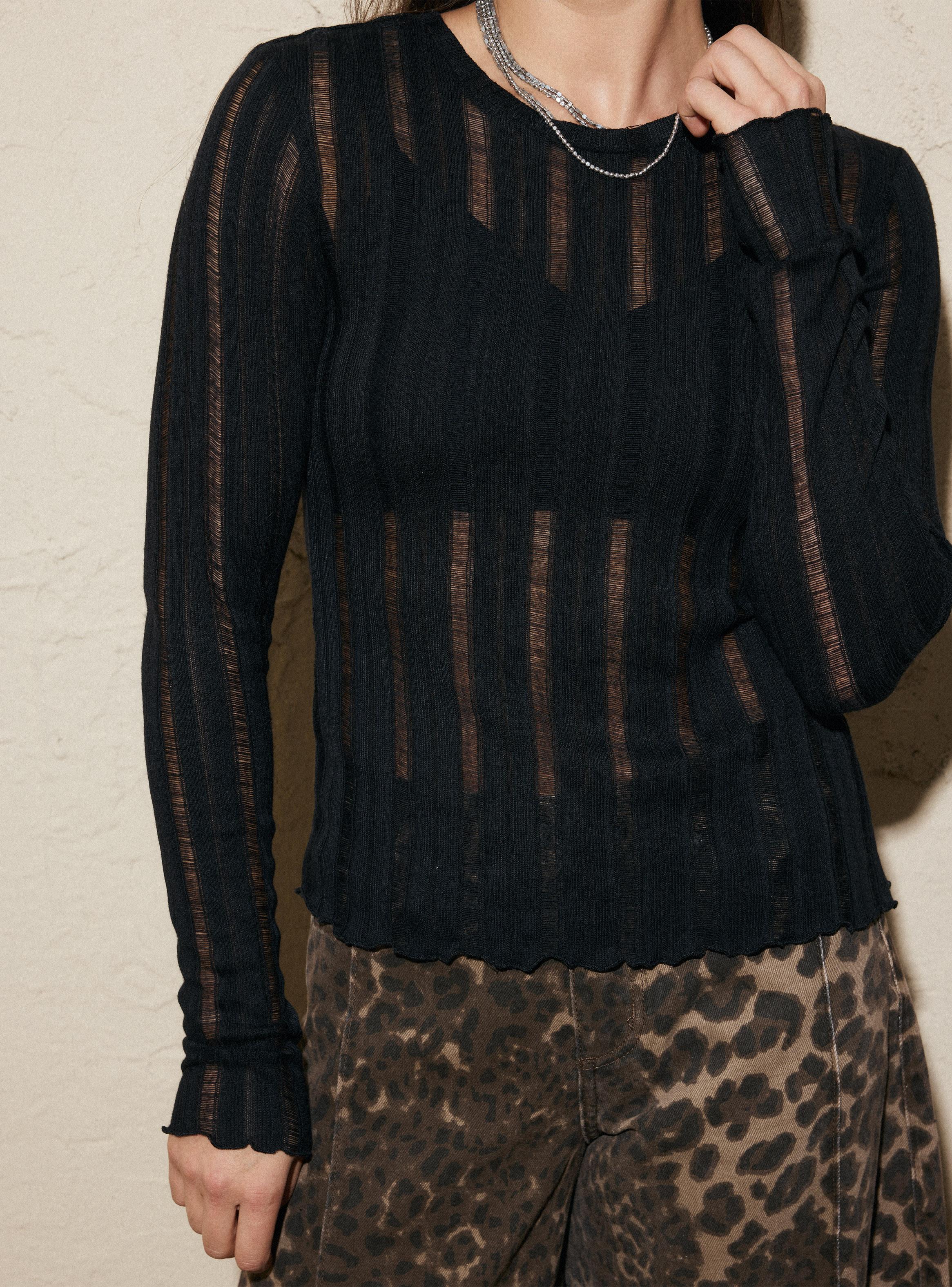 Polera Acanalada Efecto Desagujado-3