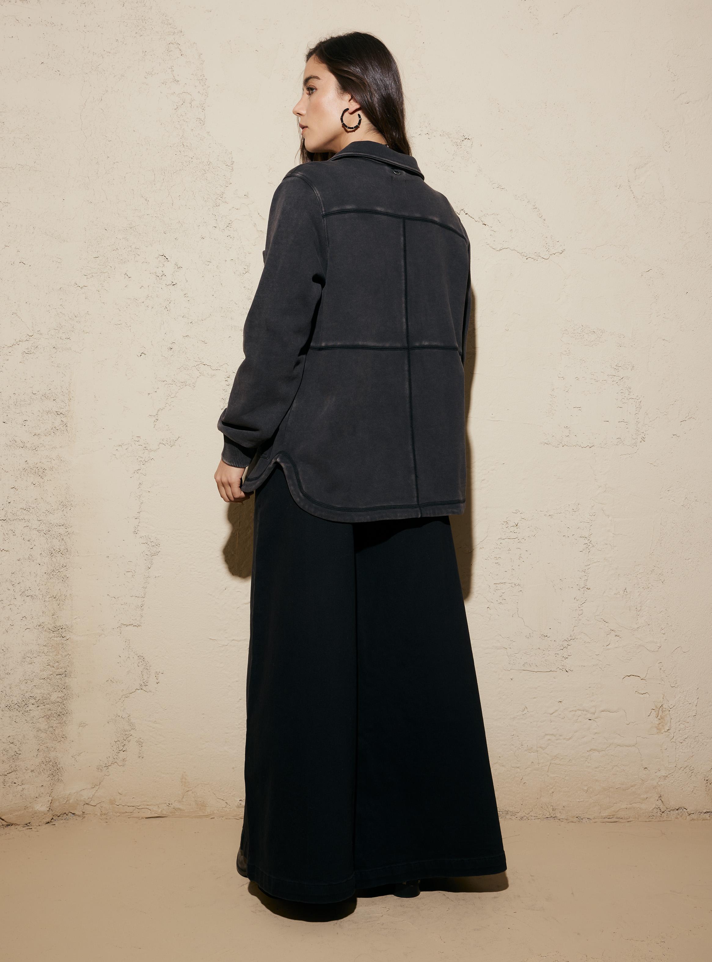 Polar Sobrecamisa Elasticada con Efecto Desgastado-5