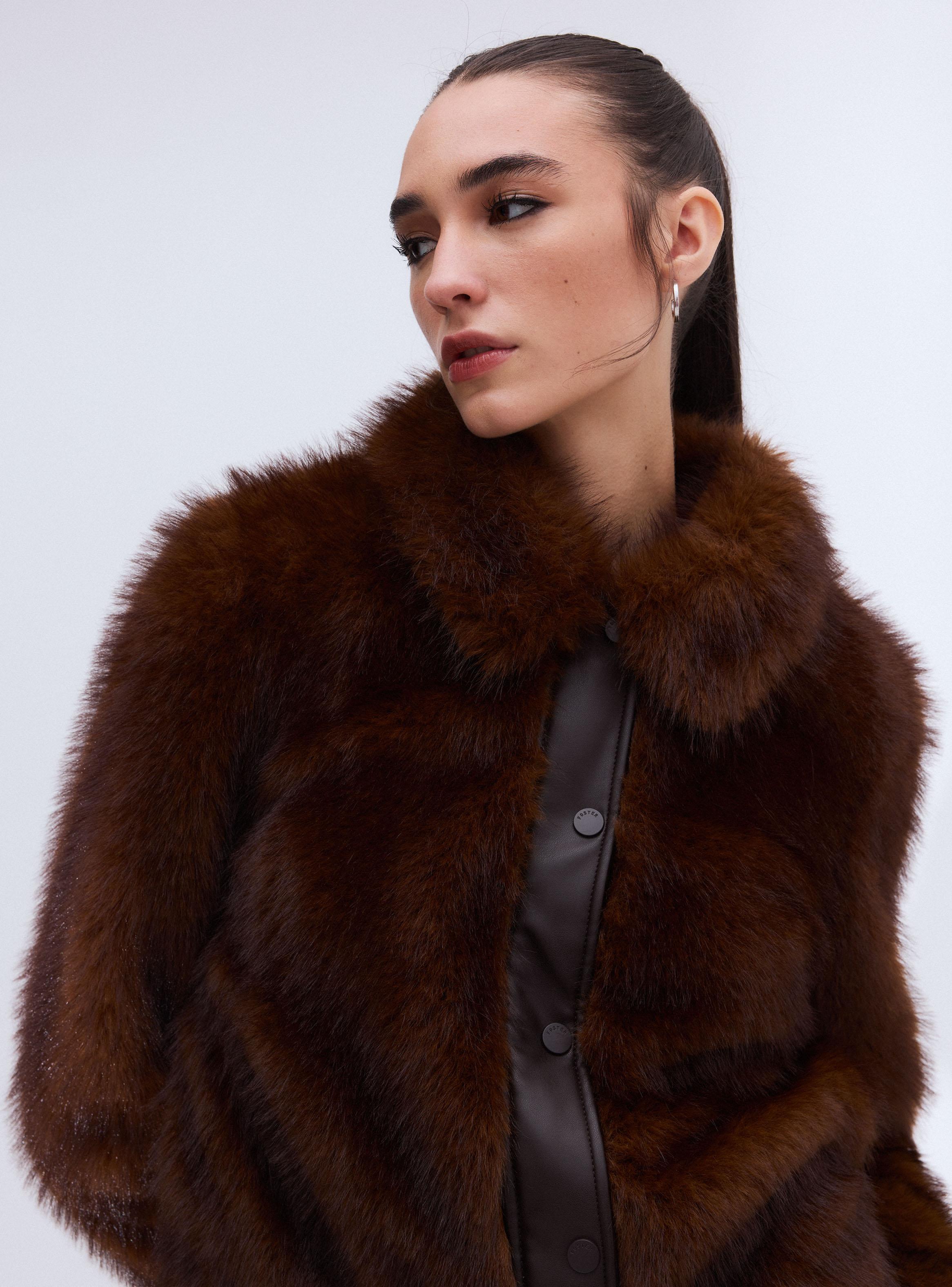 Chaqueta Pelo con Cuello PU-3