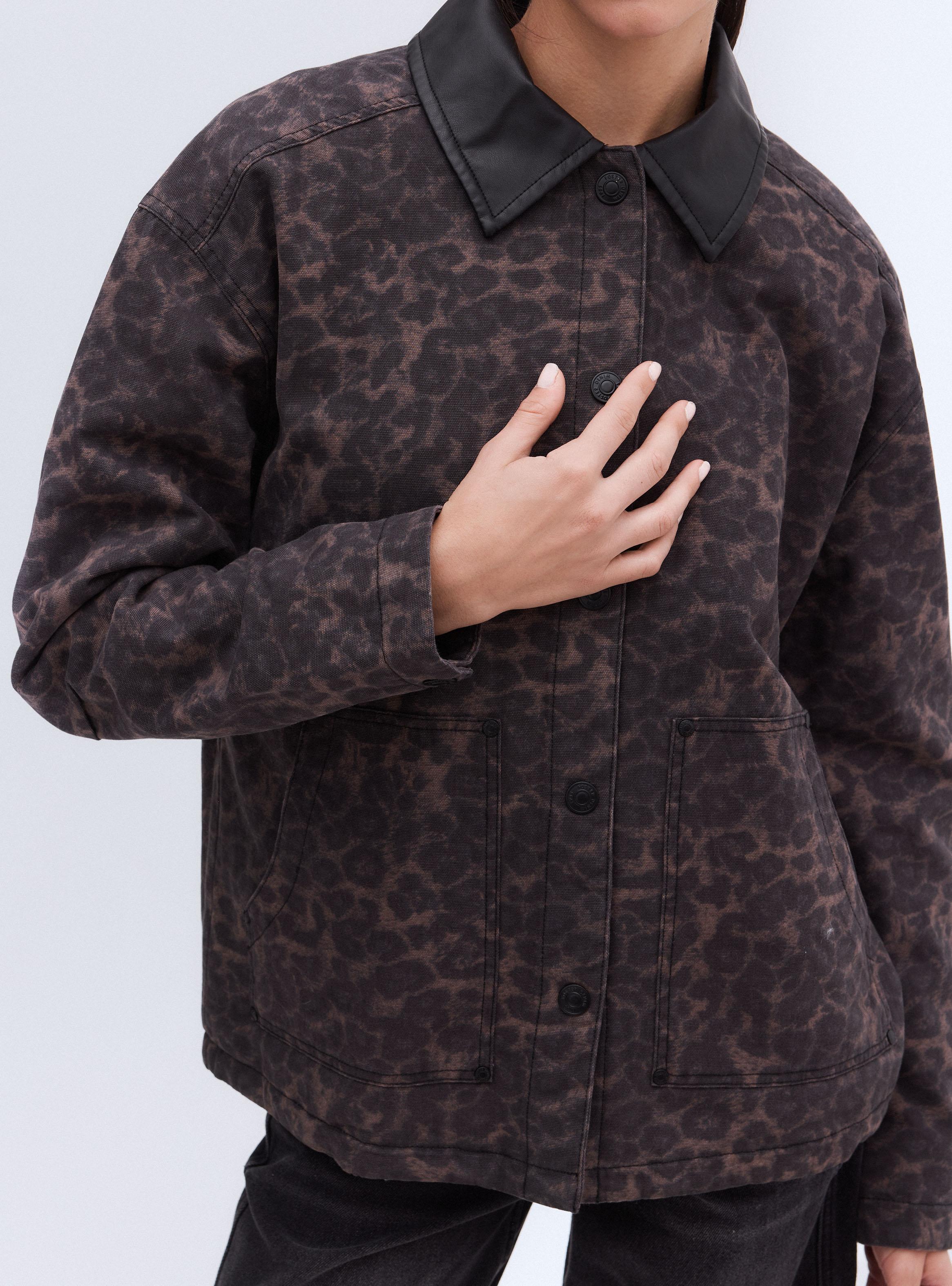 Chaqueta Animal Print Cuello PU-3