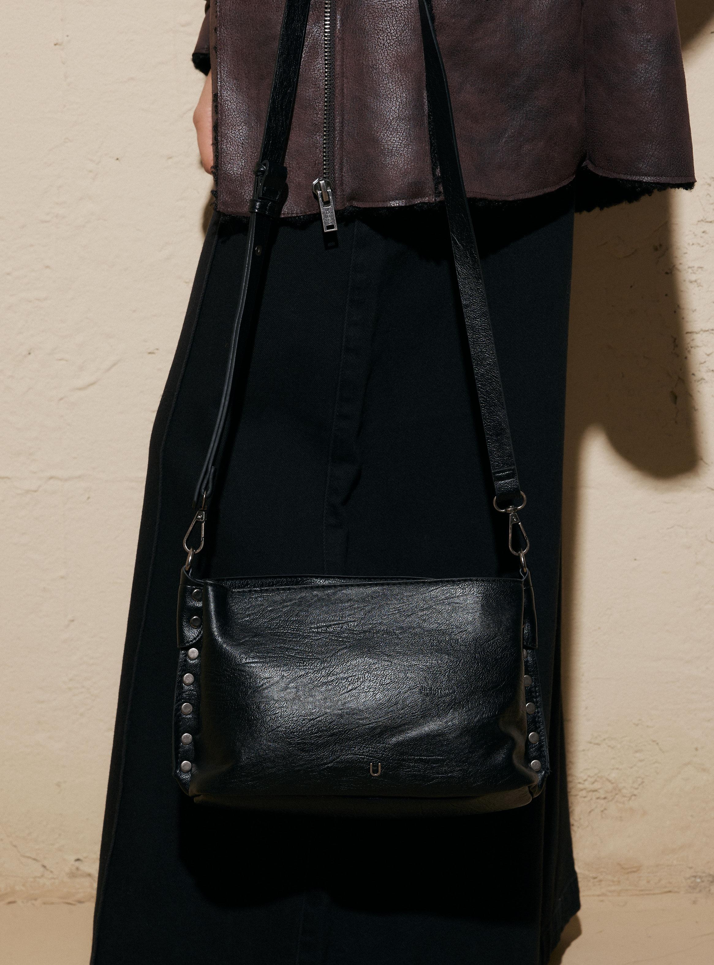 Cartera Diseño Ecocuero con Tachas-1