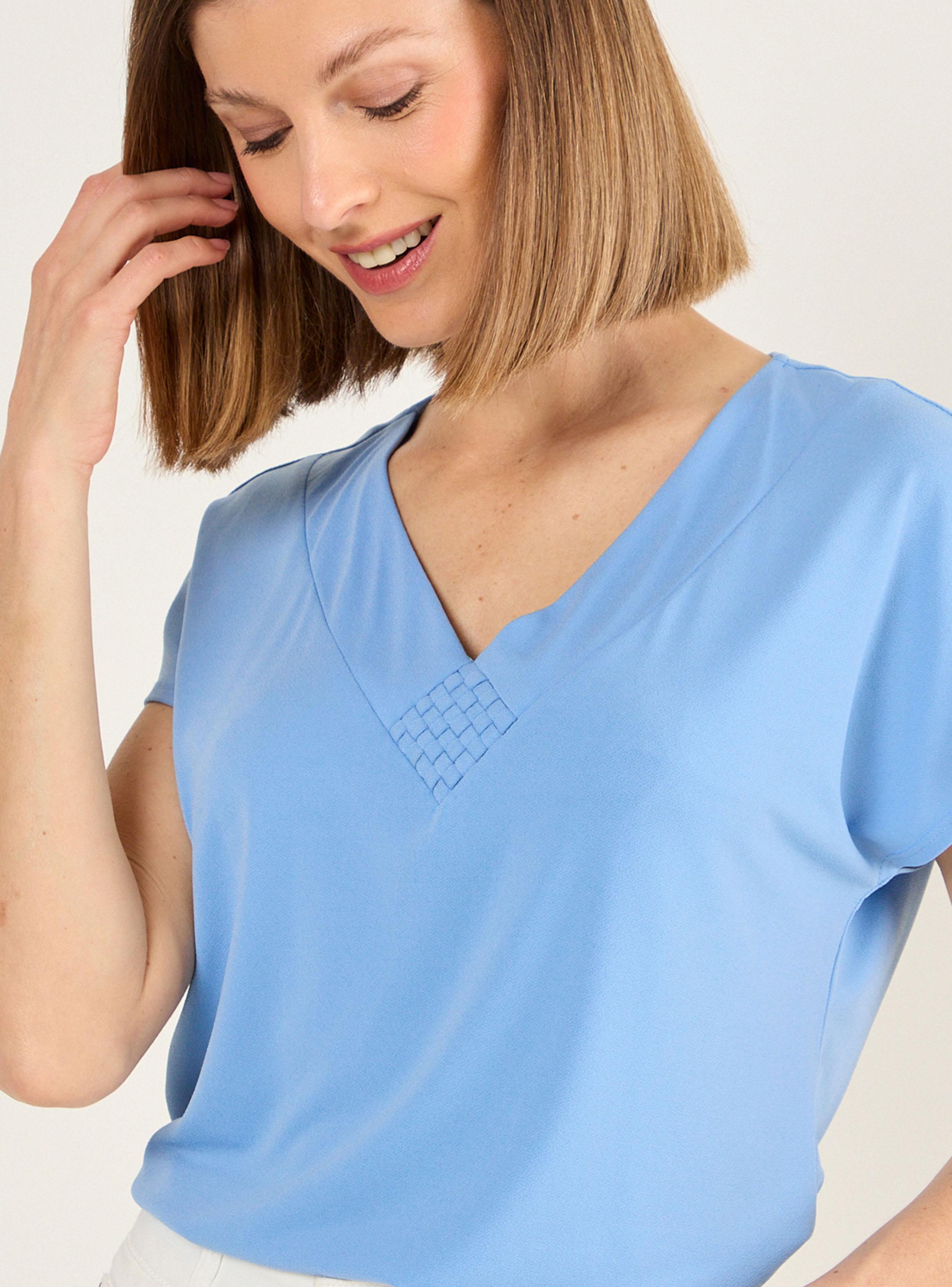 Polera Escote en V con Mangas-3