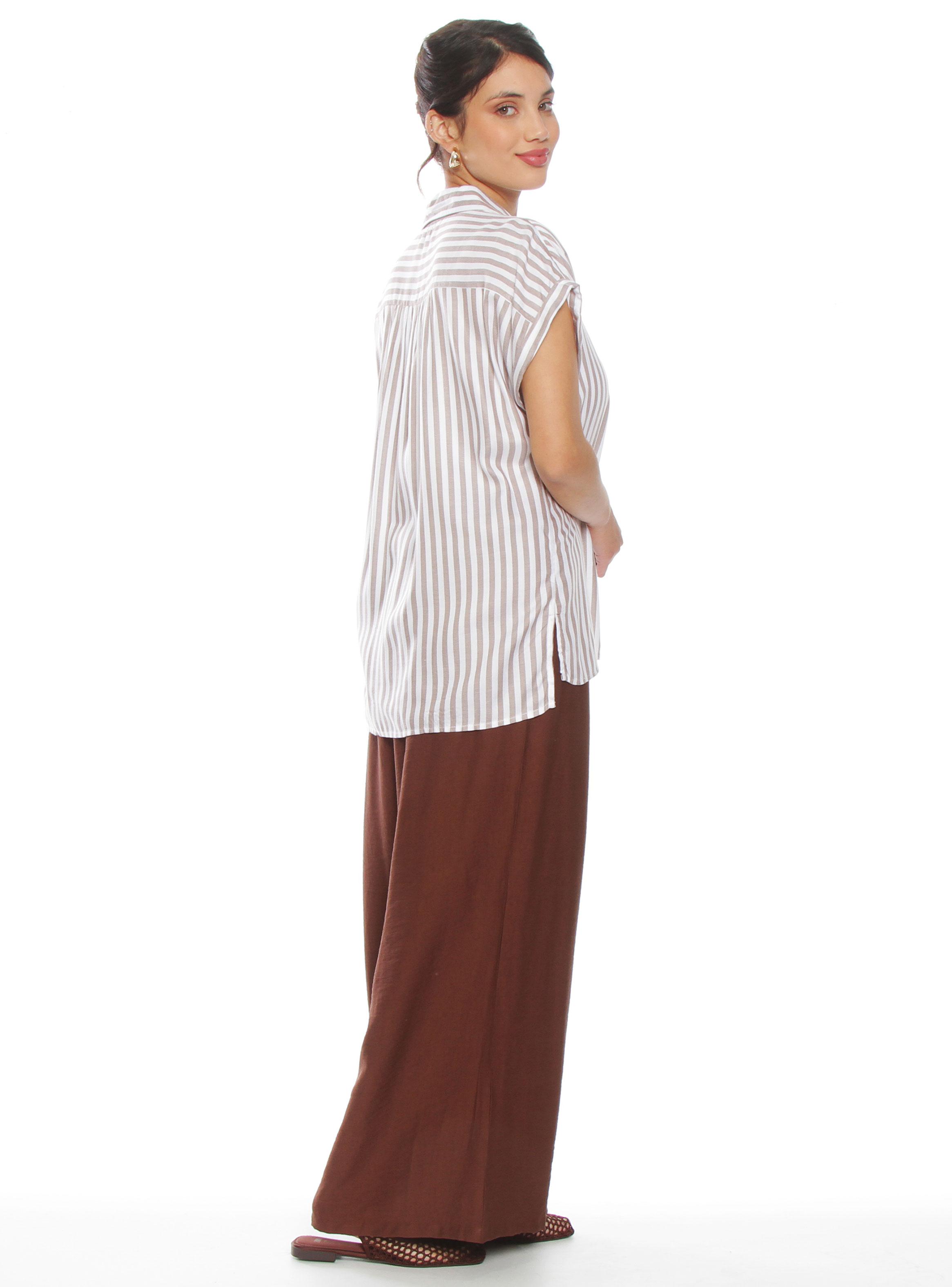 Blusa Manga Corta Listada Abotonada con Bolsillo-4