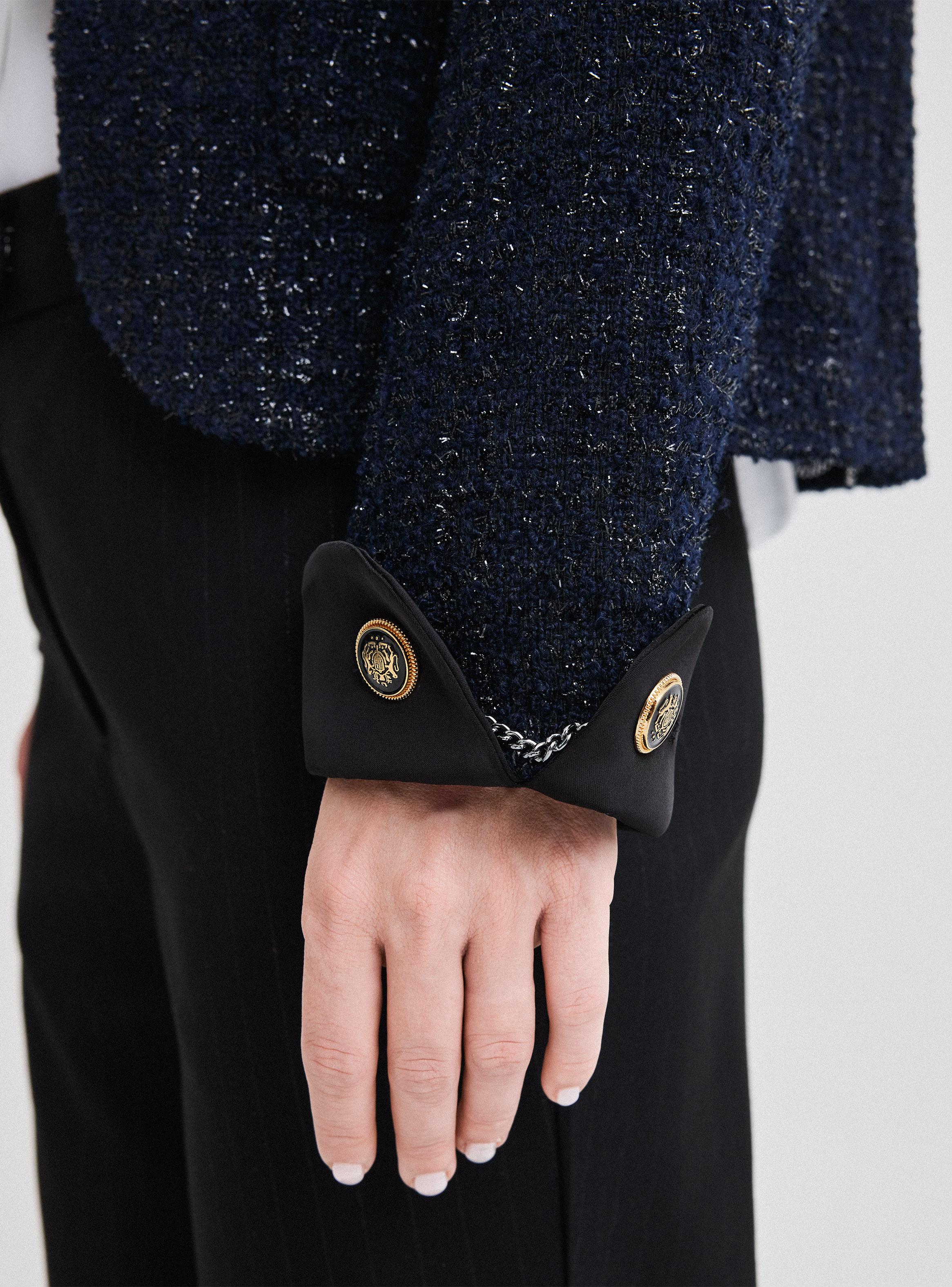 Blazer Corto en Tweed con Solapa Satín-2