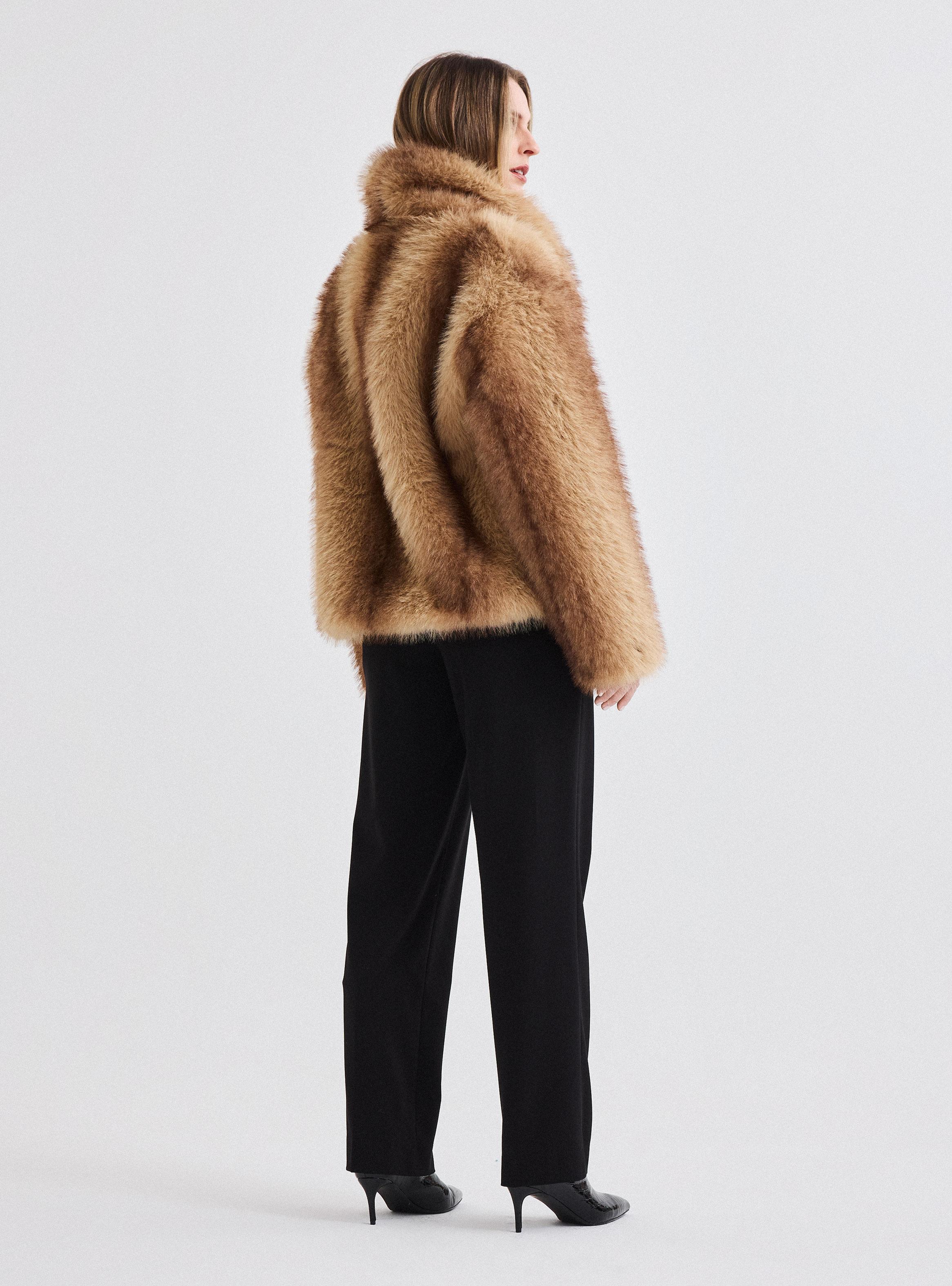 Chaqueta Piel con Cinturón-5