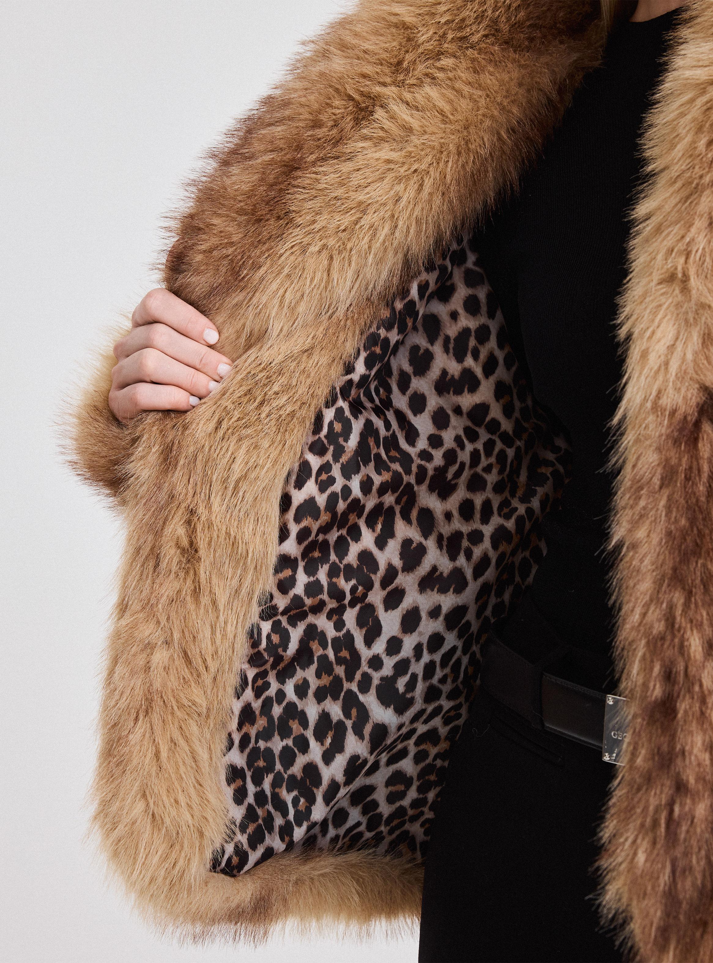 Chaqueta Piel con Cinturón-3