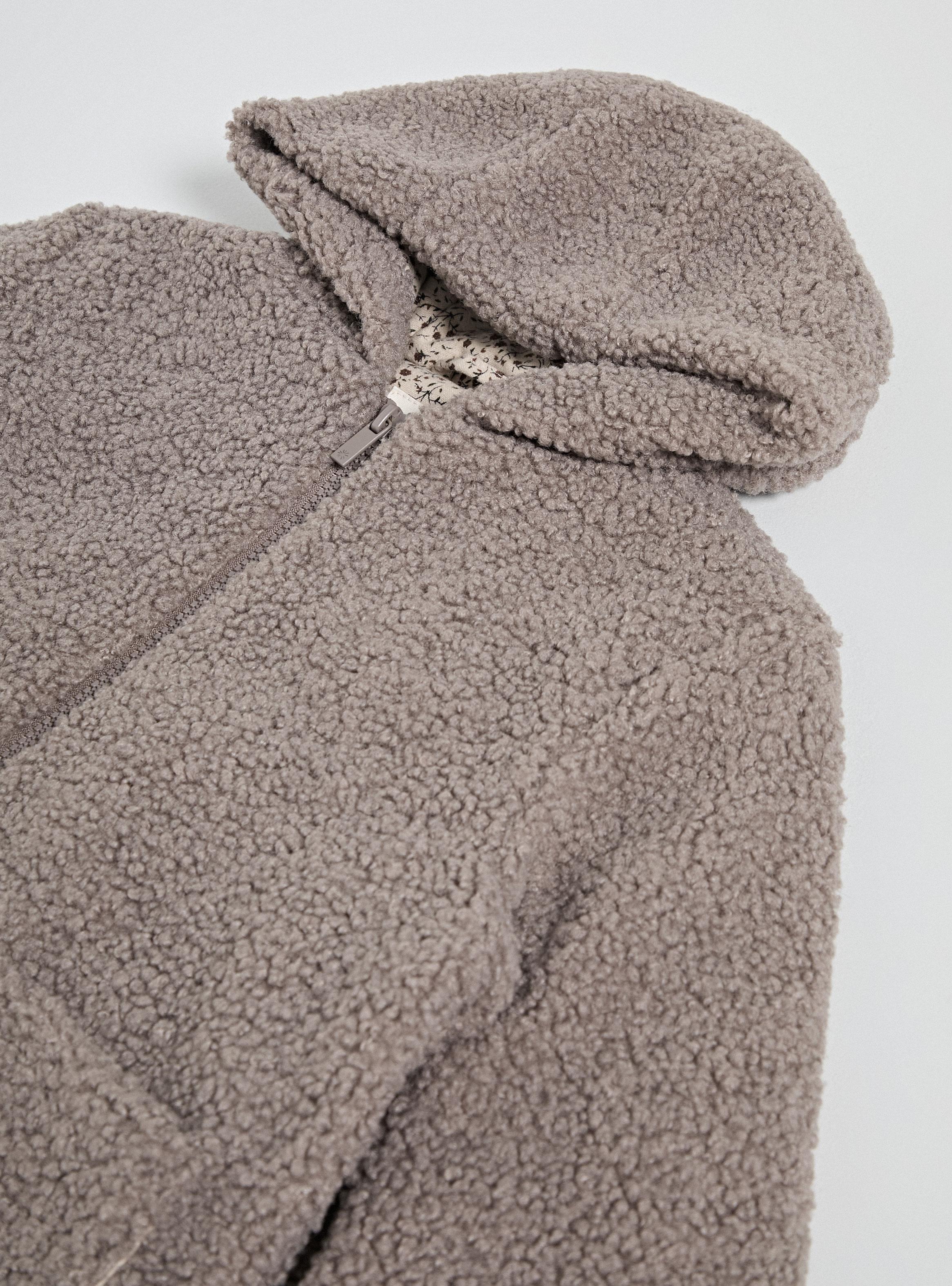 Abrigo Corderito con Estampado Interior-2