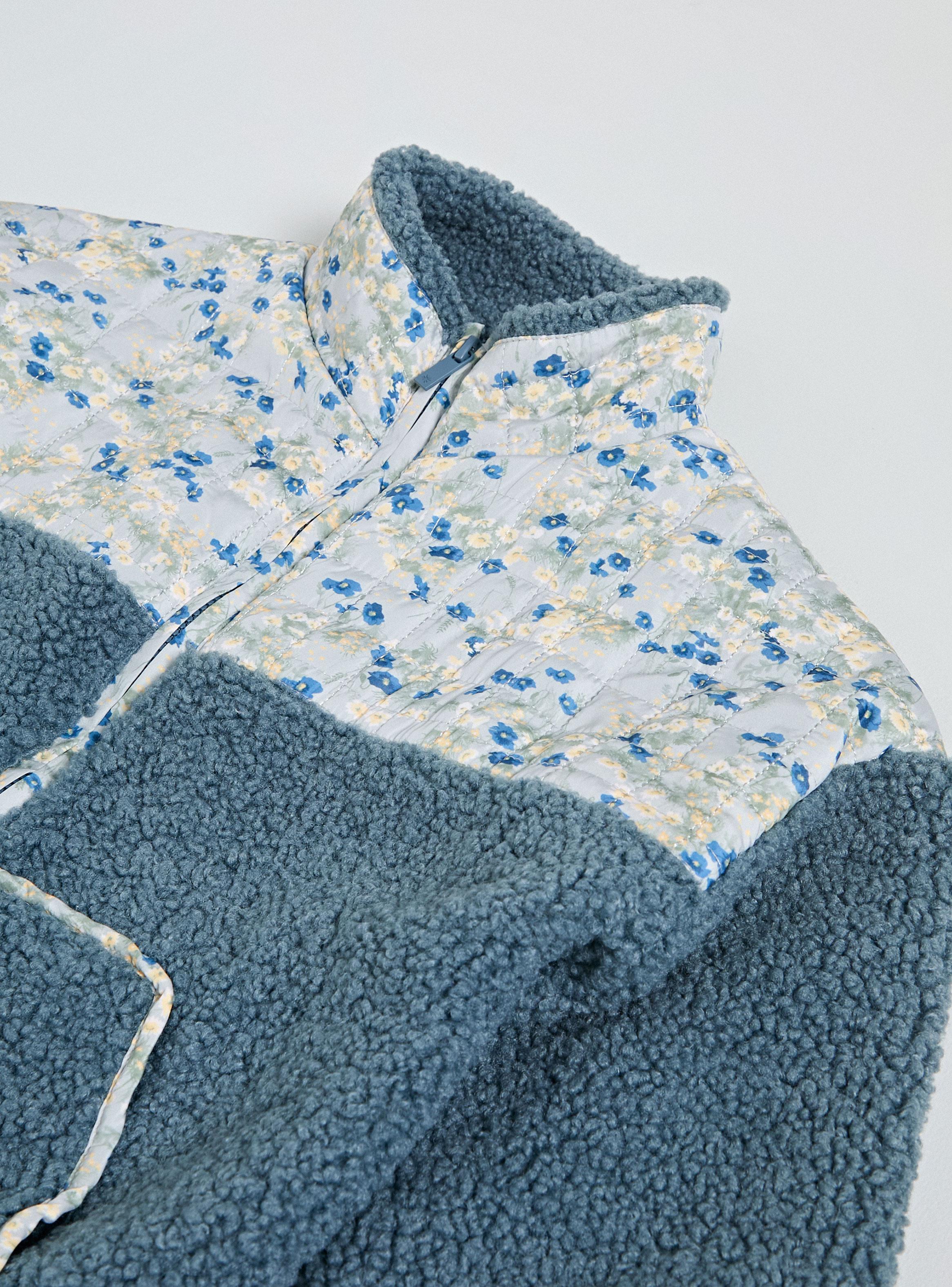 Parka Cuello Alto Estampado Floral-2