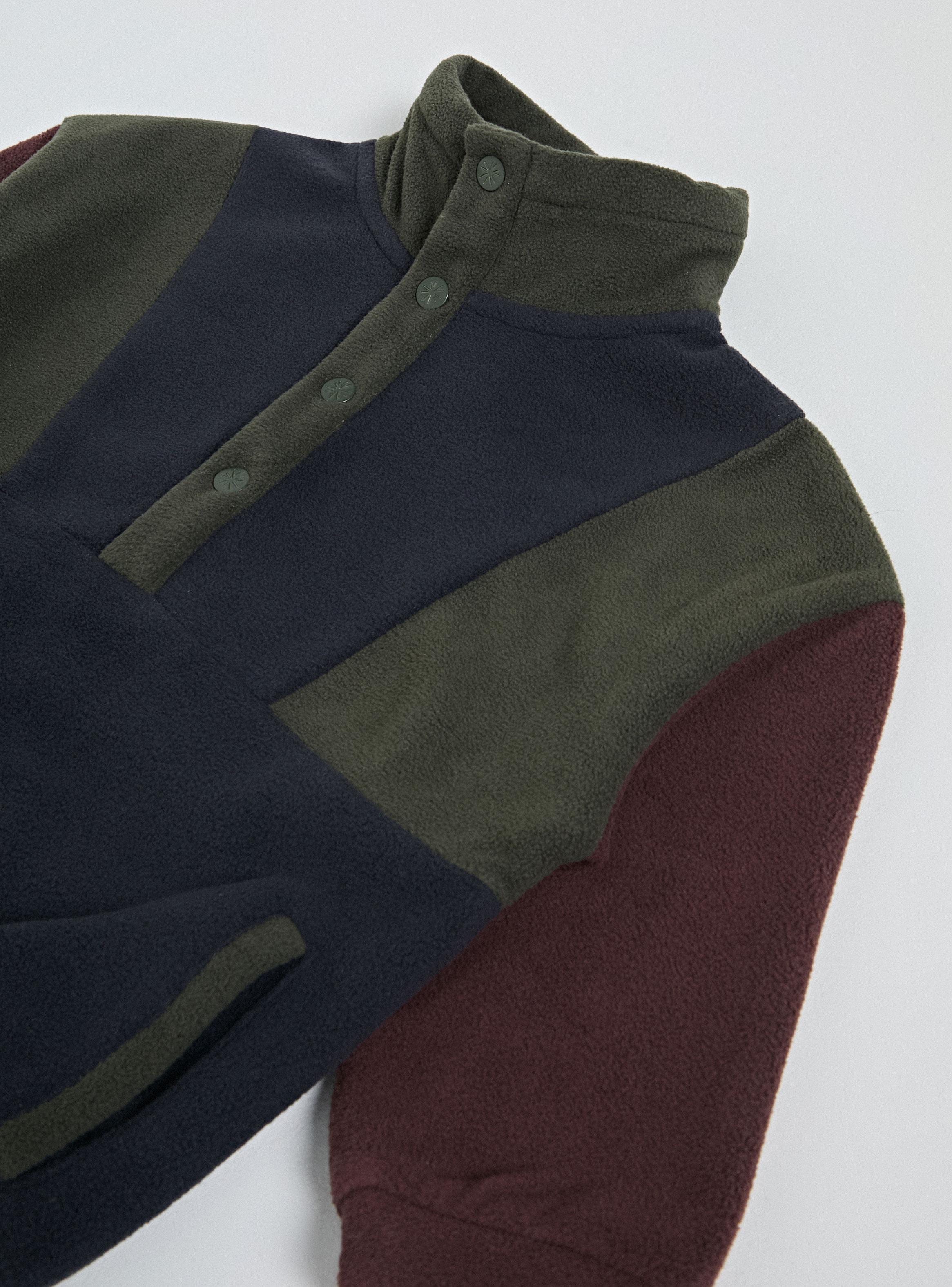 Polerón Cuello Alto Tricolor-2