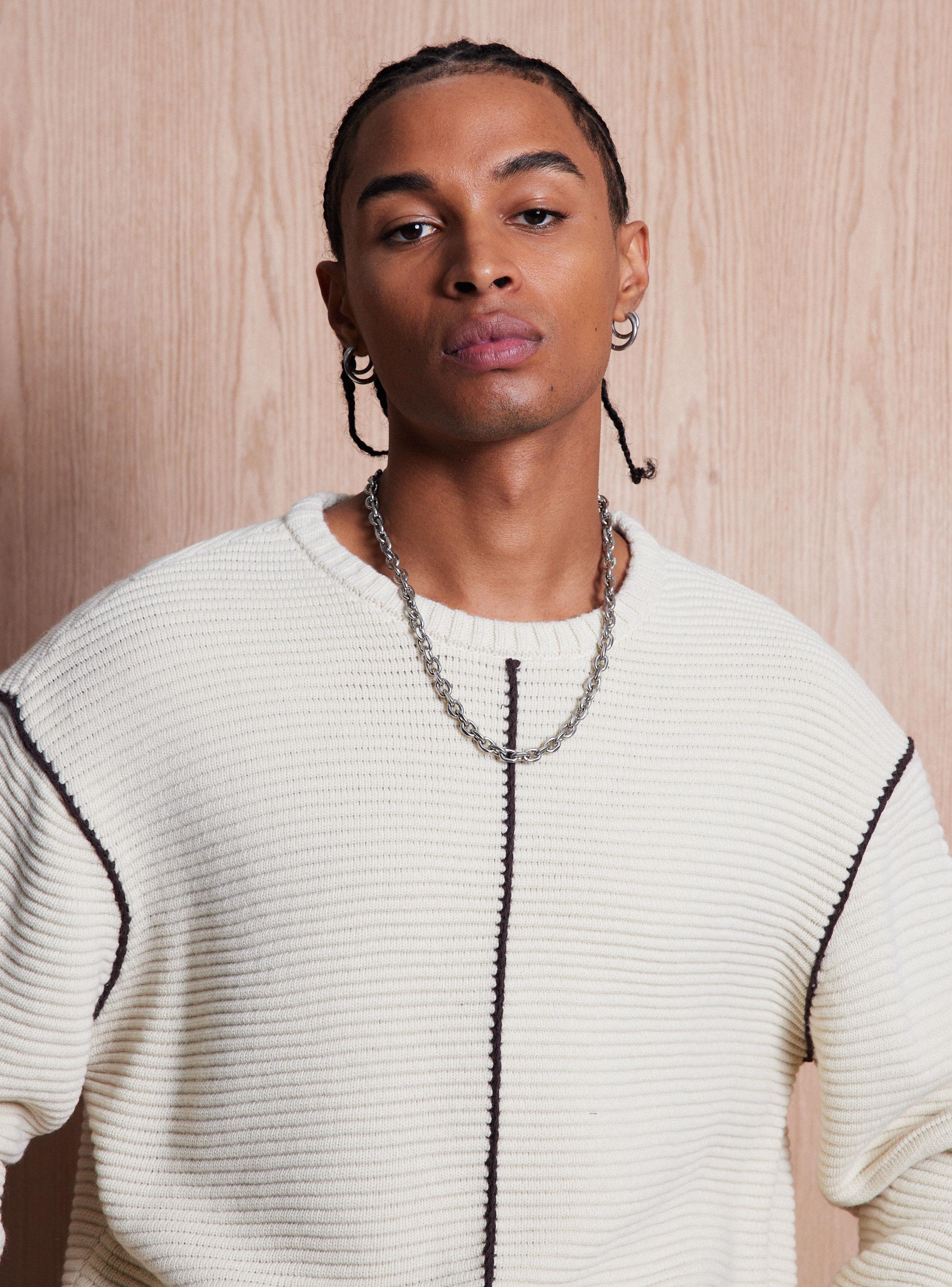 Sweater Costuras en Contraste-2