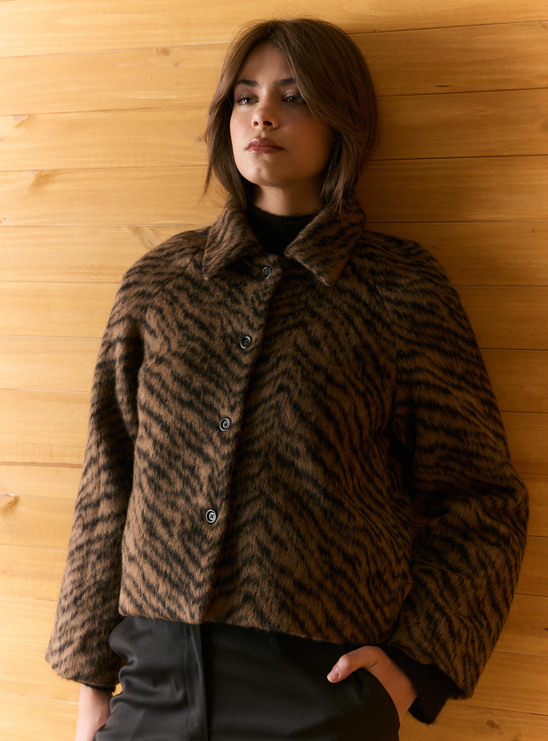 Abrigo Recto de Paño con Lana y Diseño Animal Print-2