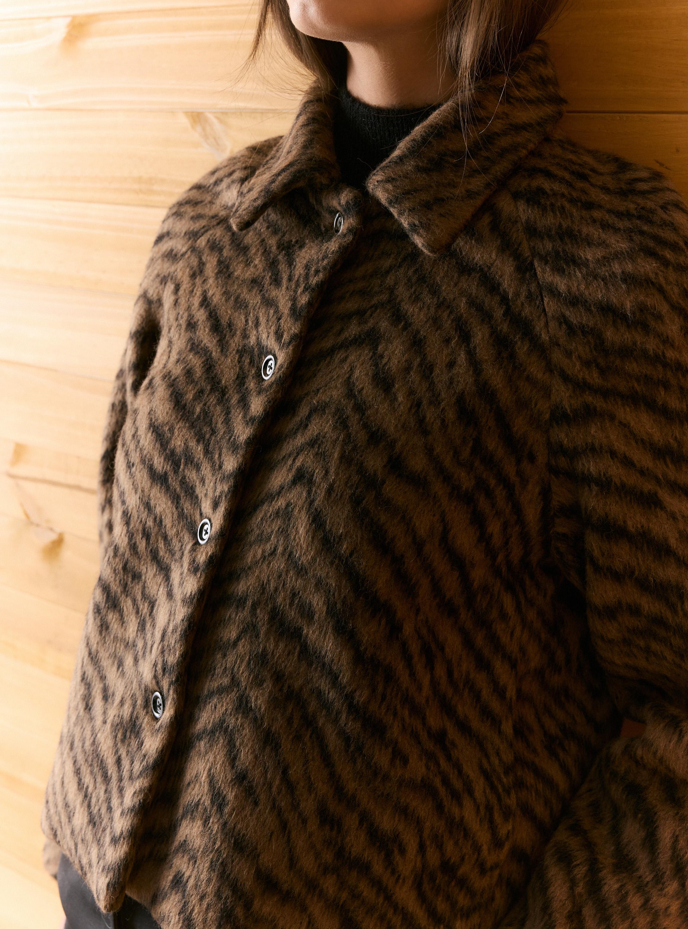 Abrigo Recto de Paño con Lana y Diseño Animal Print-3