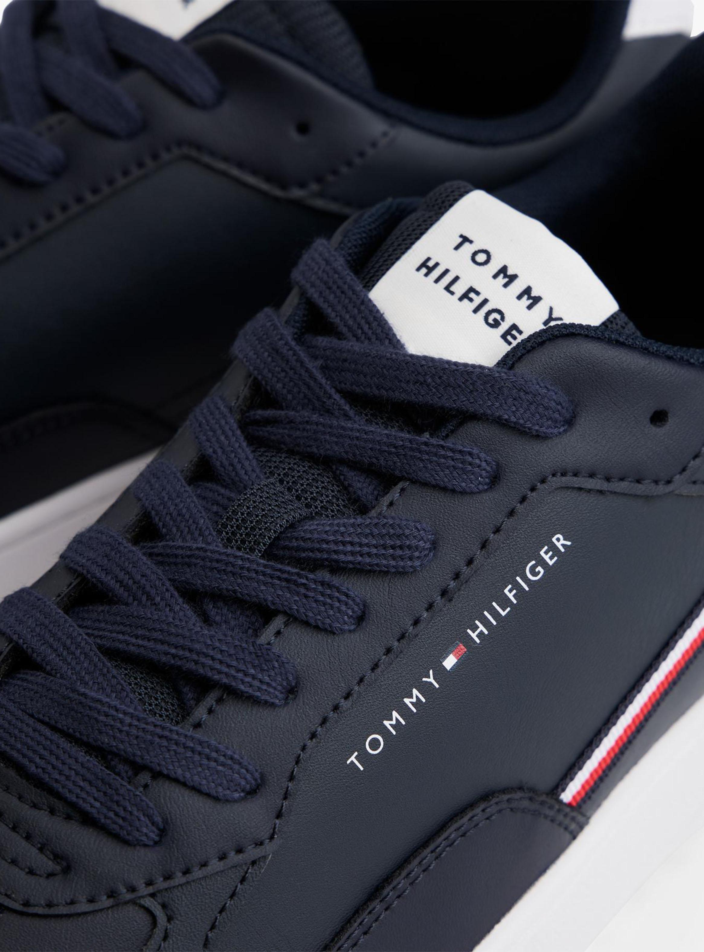 Zapatilla Urbana Diseño TH Logo Cuero Hombre-2